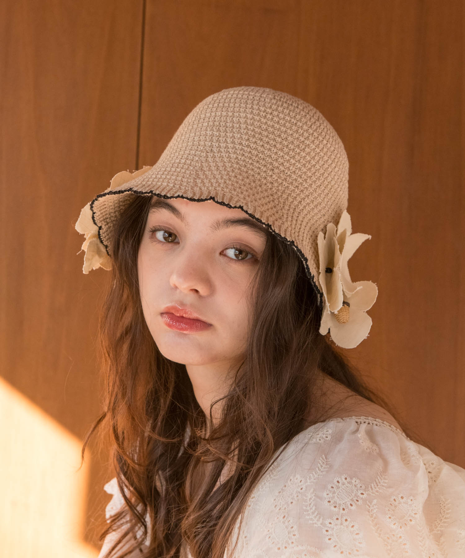＜一部店舗・WEB限定＞花とカゴチューリップHat
