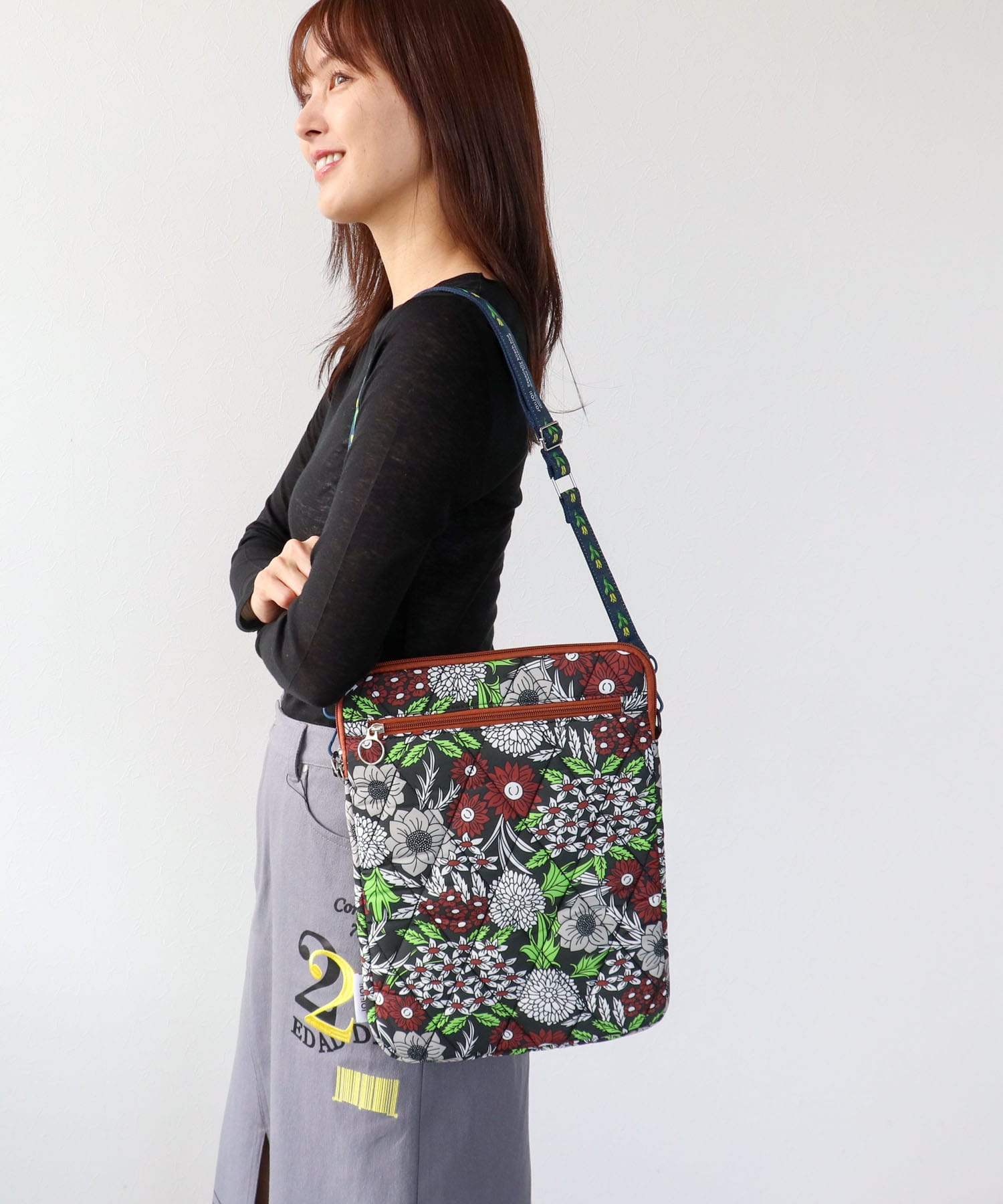 【JOliJOli】チックスマホストラップ L