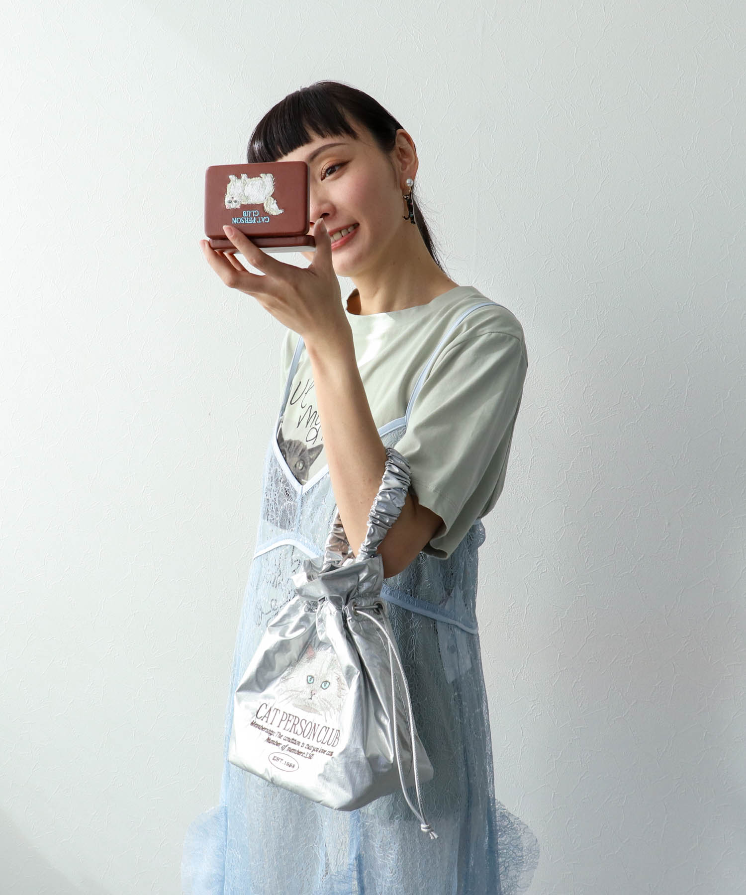 【JOliJOli】FTキャリング刺繍コンパクトケース