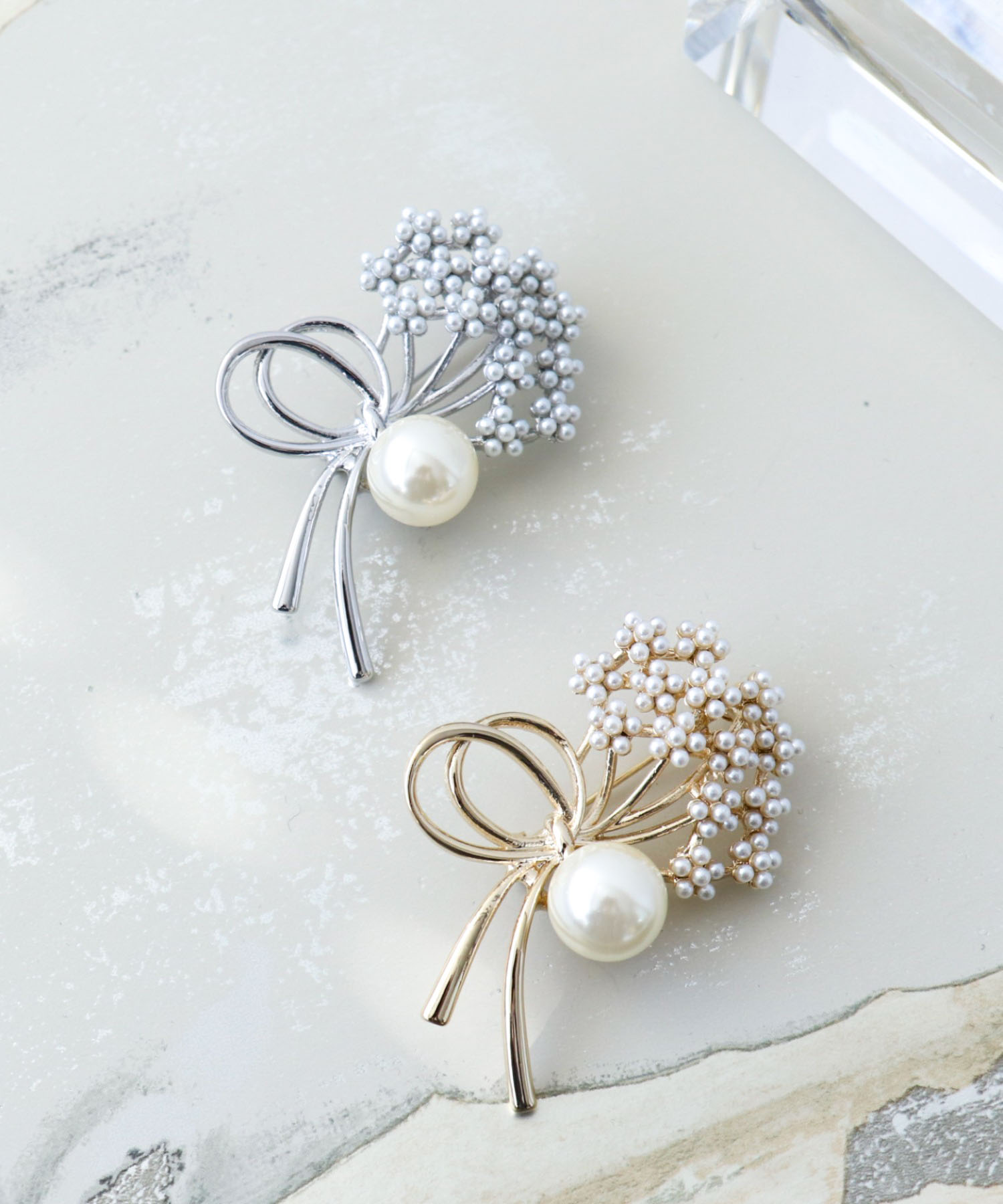 パールブーケブローチ