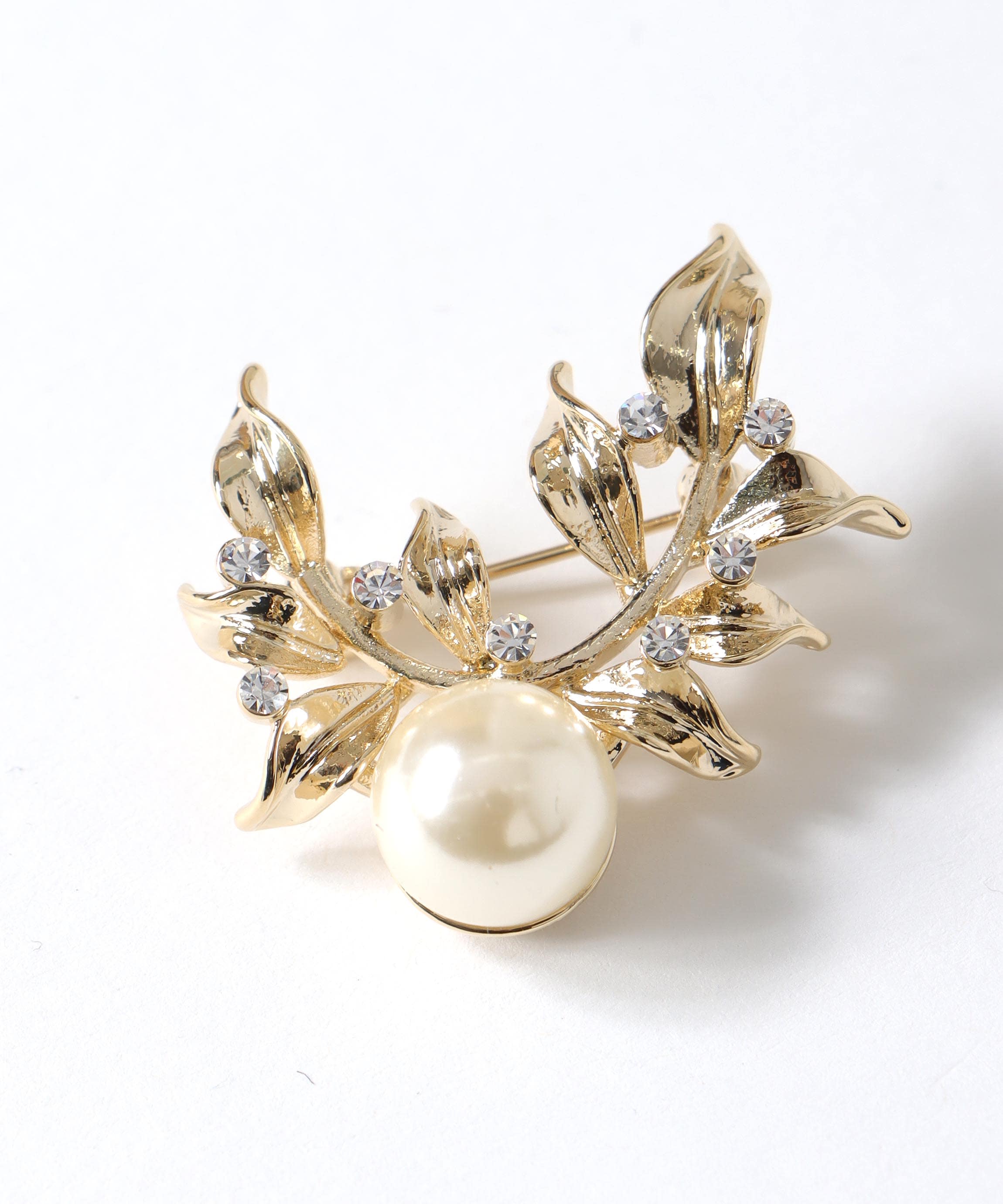 メタリーフパールブローチ