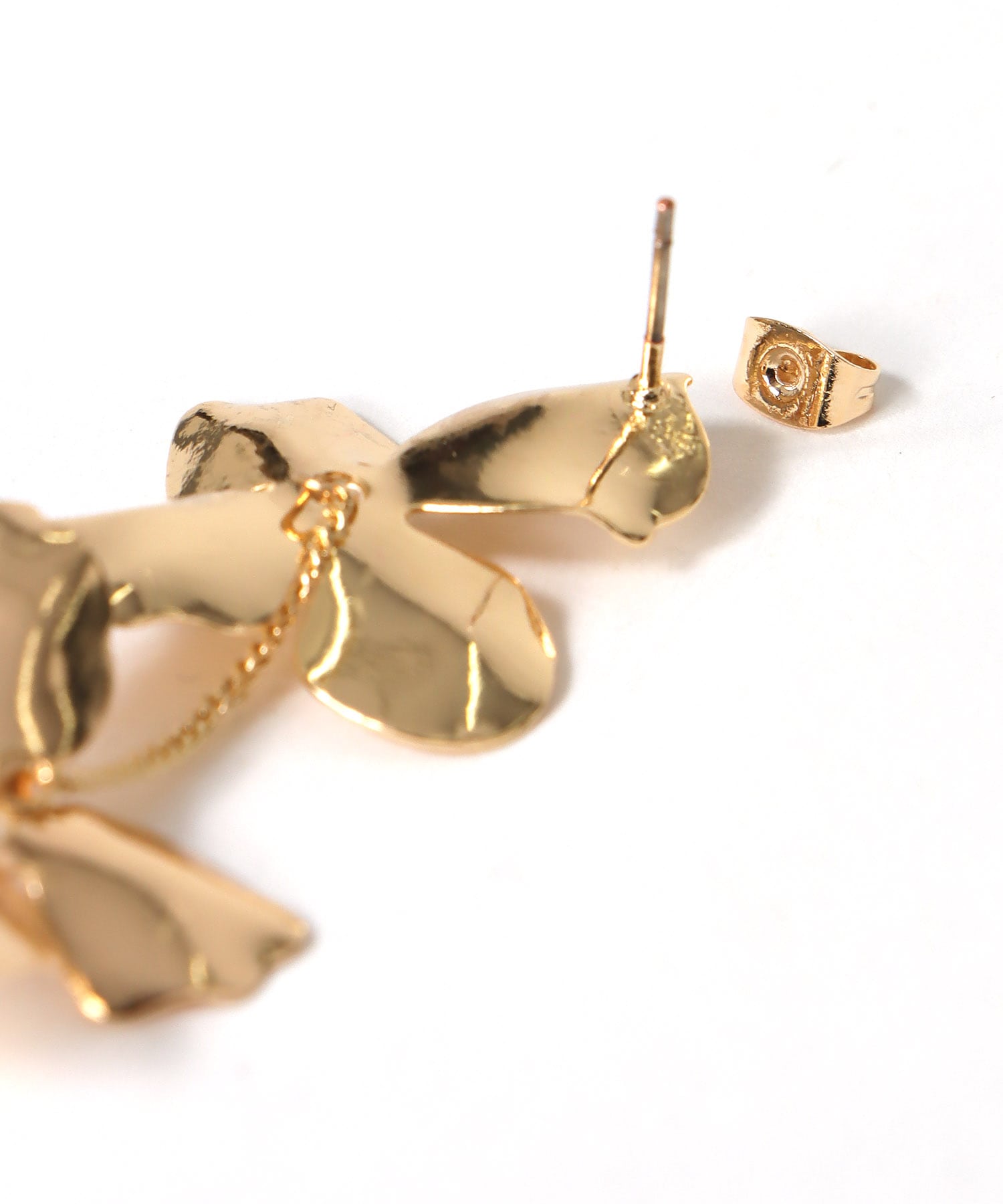 メタルフラワーピアス