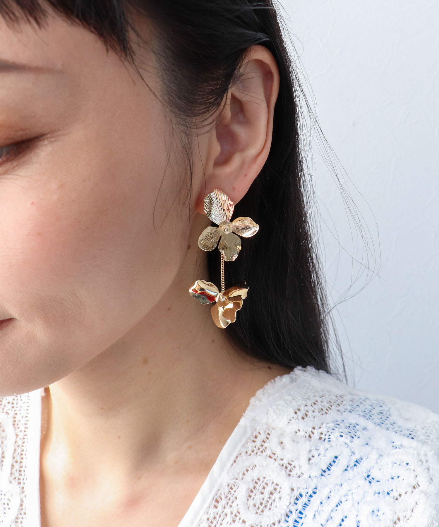 メタルフラワーイヤリング