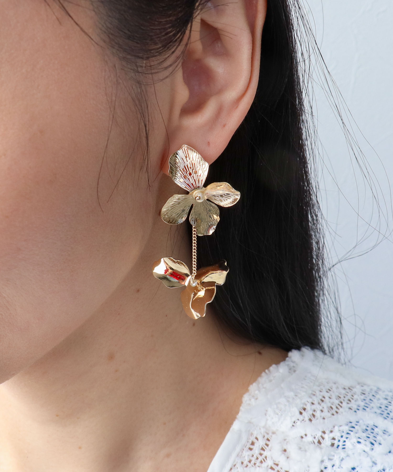 メタルフラワーイヤリング