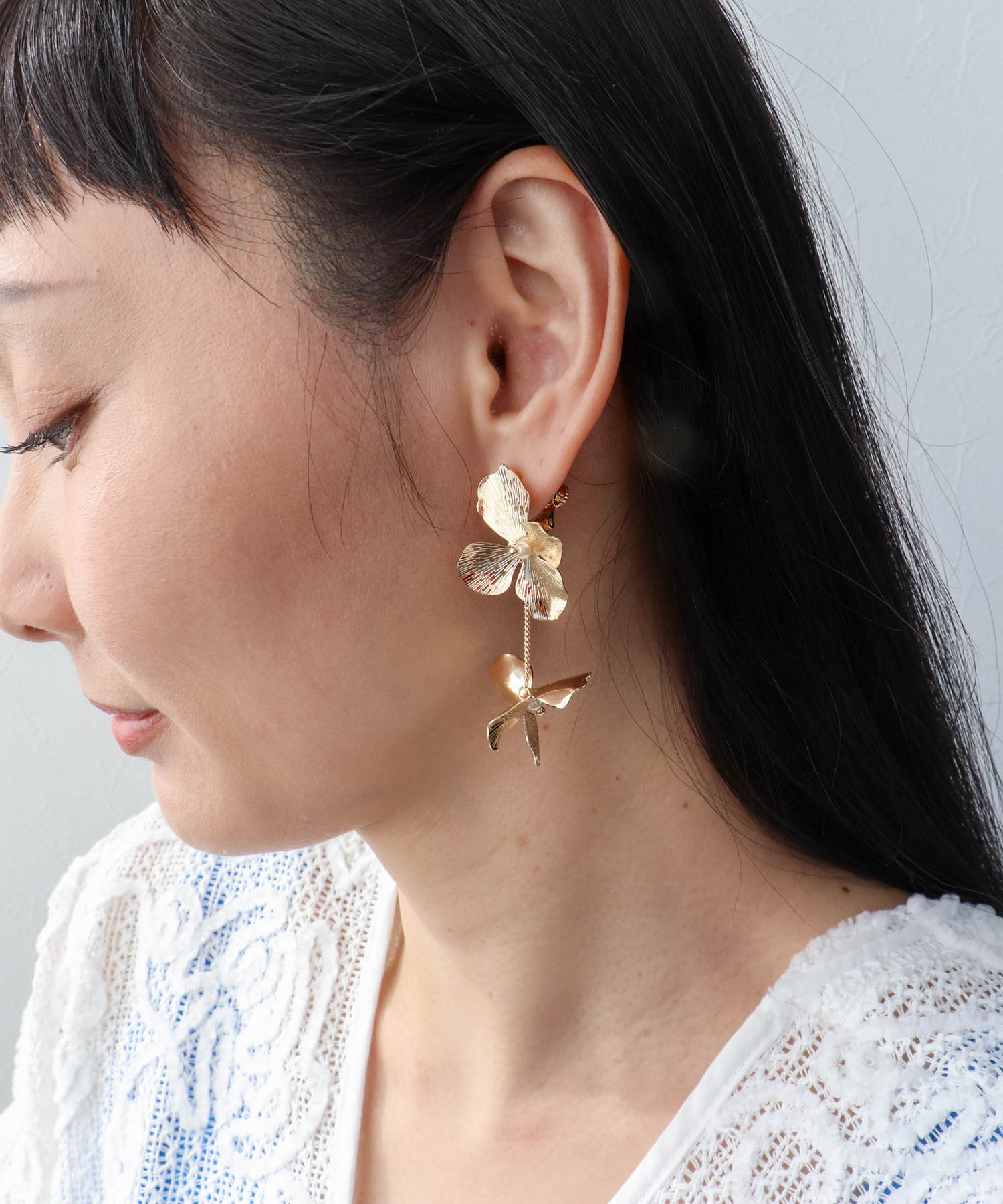 メタルフラワーイヤリング