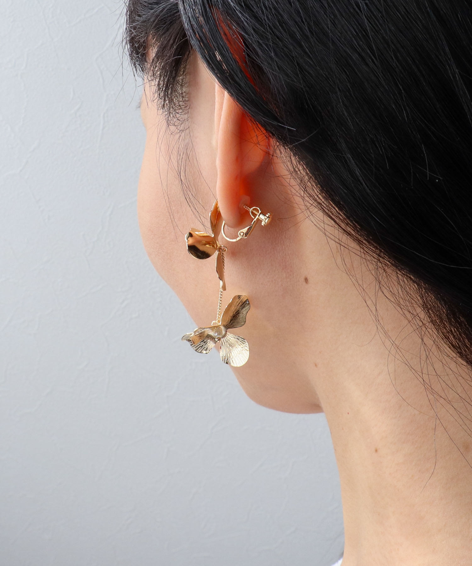 メタルフラワーイヤリング