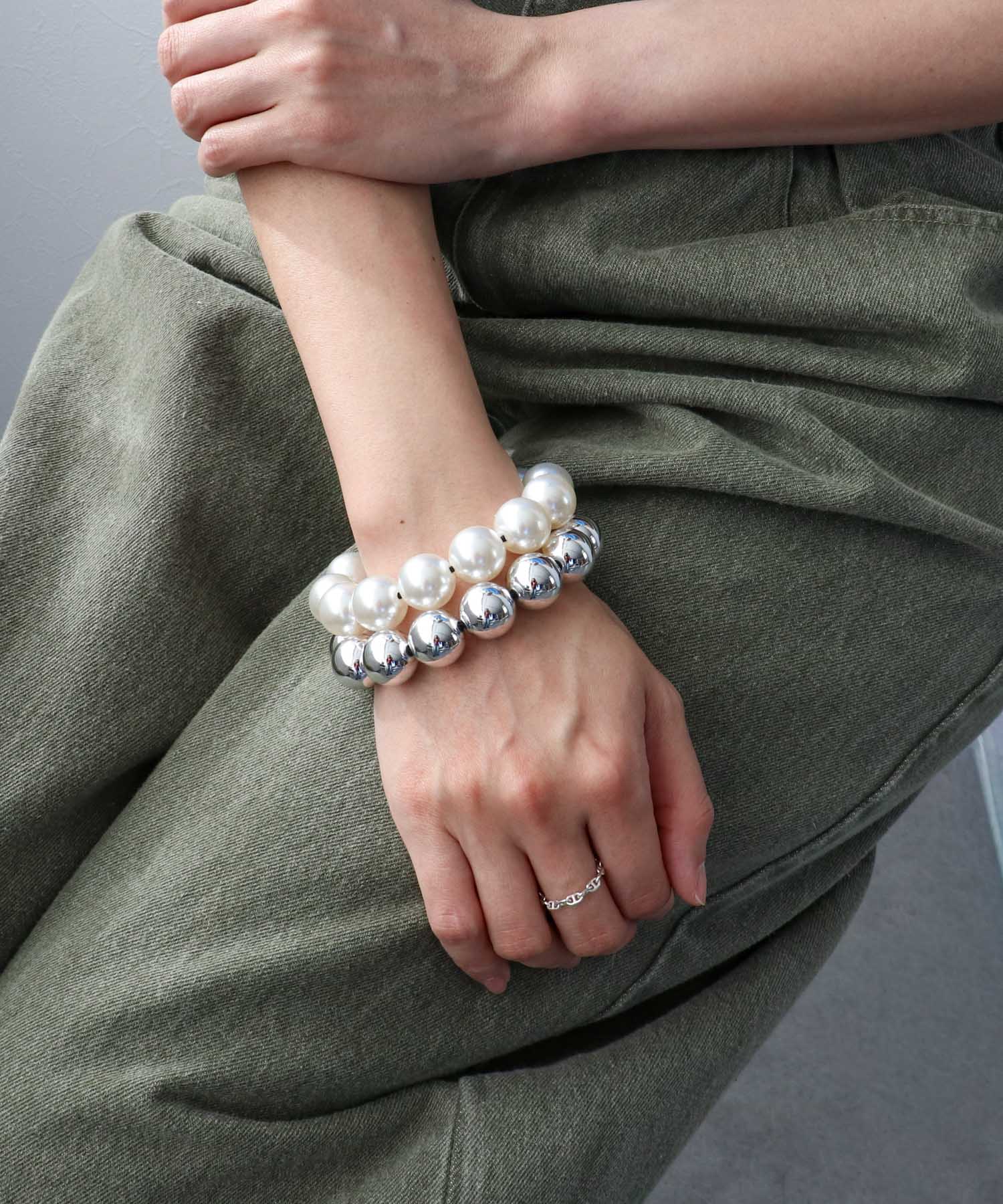 ボールヘアゴムブレス