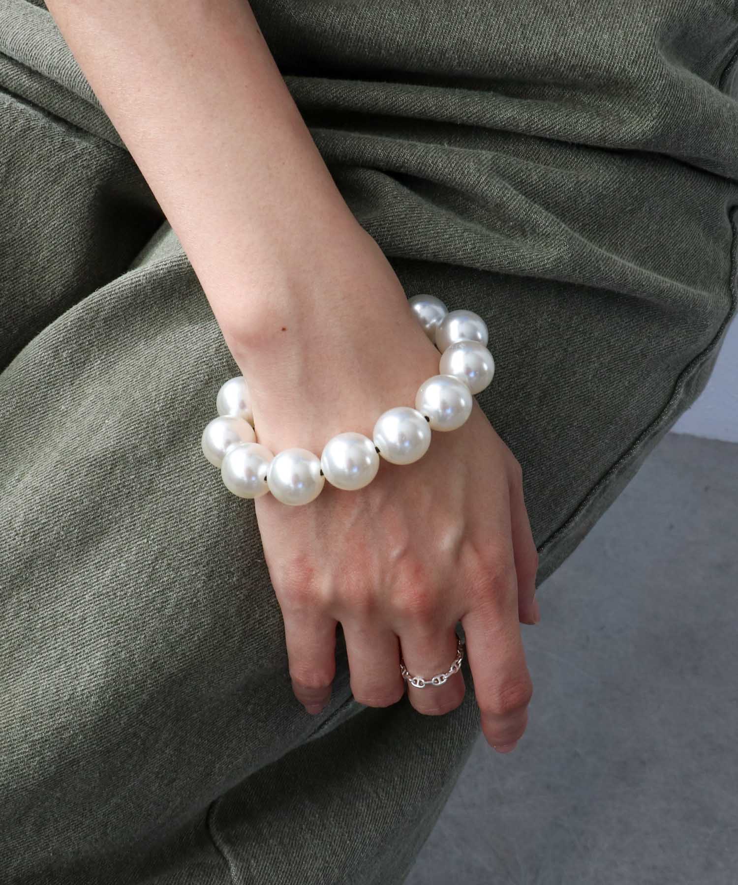 ボールヘアゴムブレス