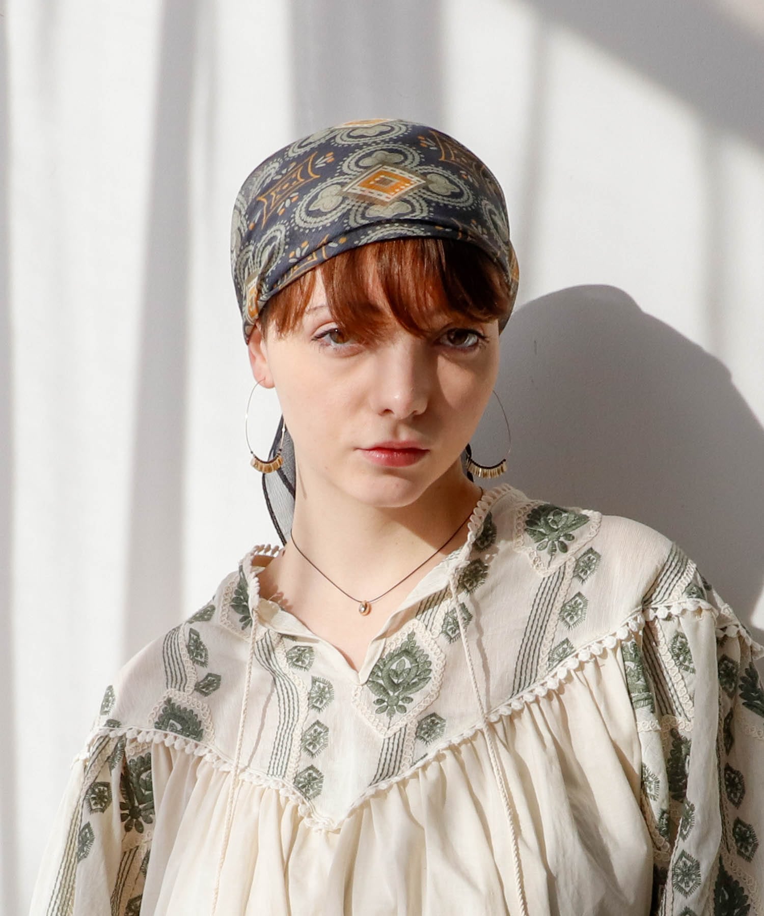 メタルドロップヒモネックレス