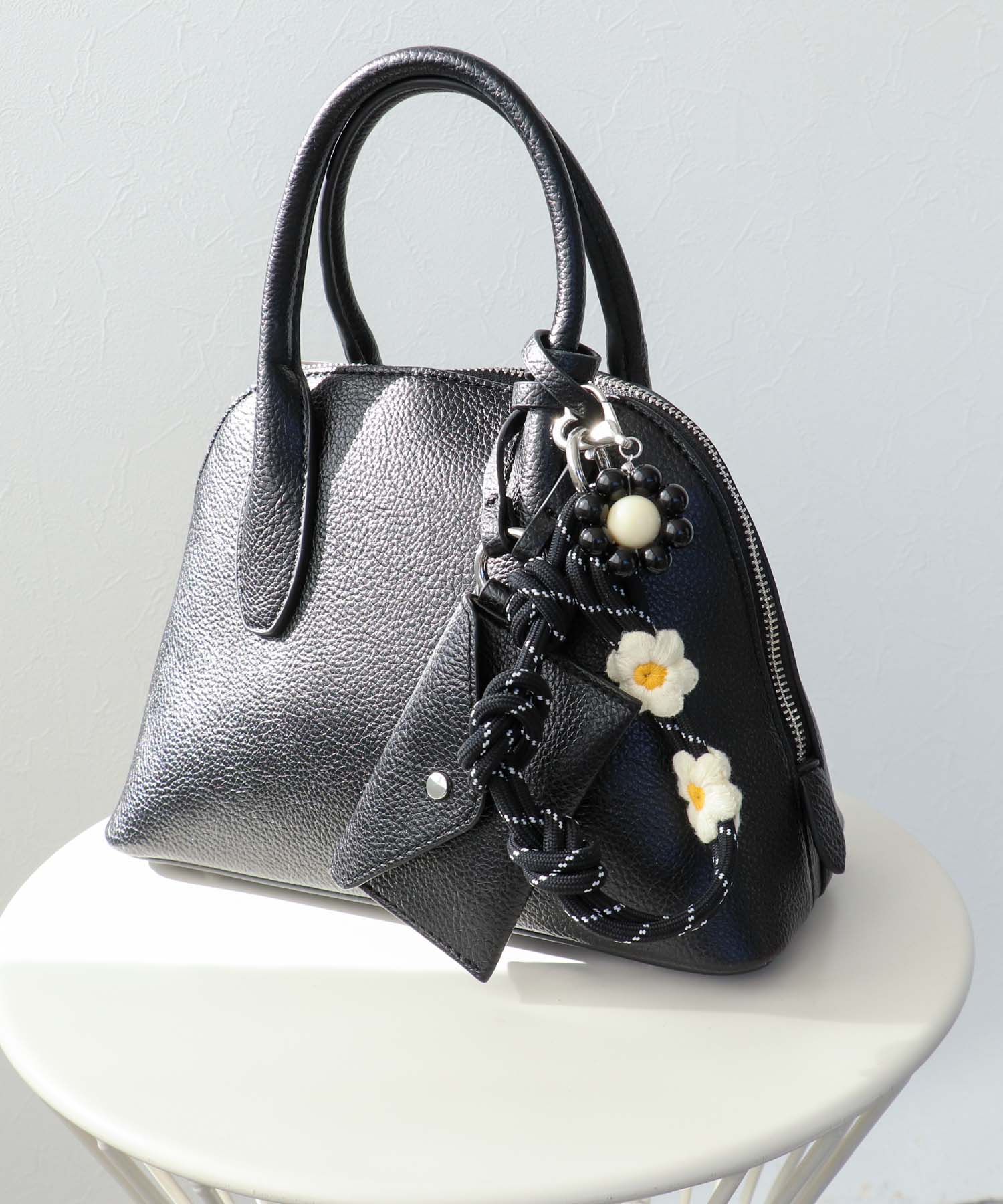 フラワーチャームストラップ