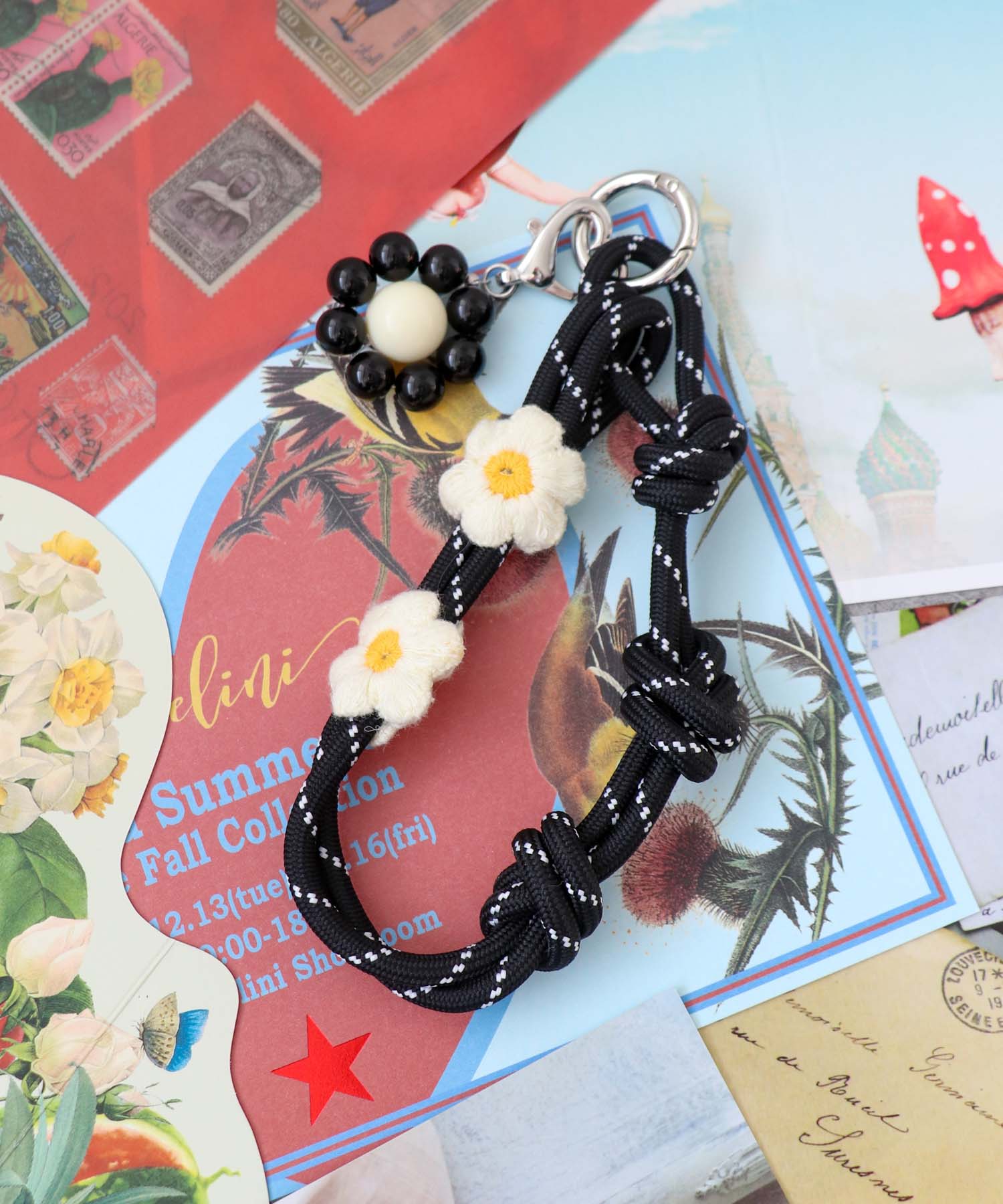 フラワーチャームストラップ