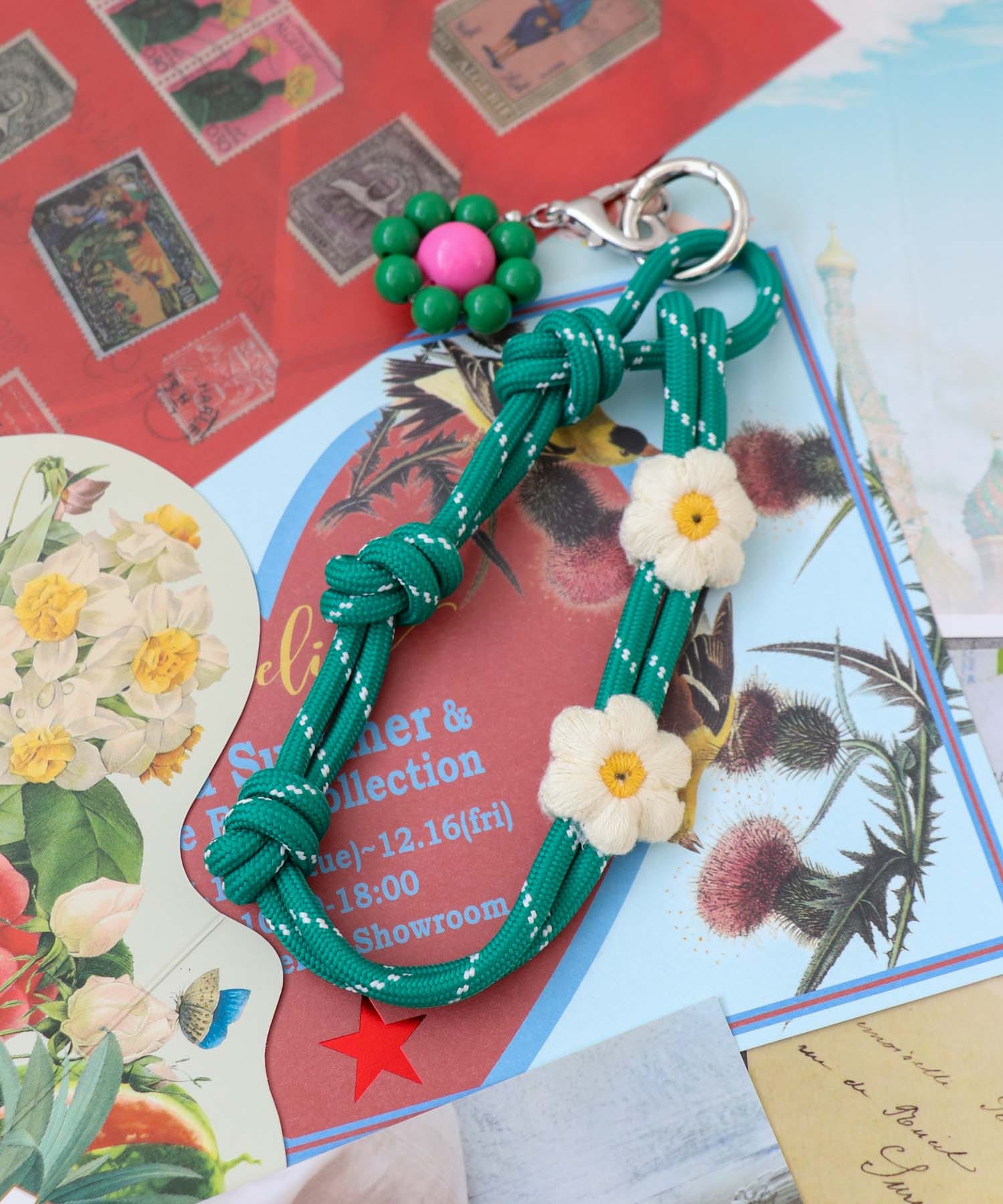 フラワーチャームストラップ