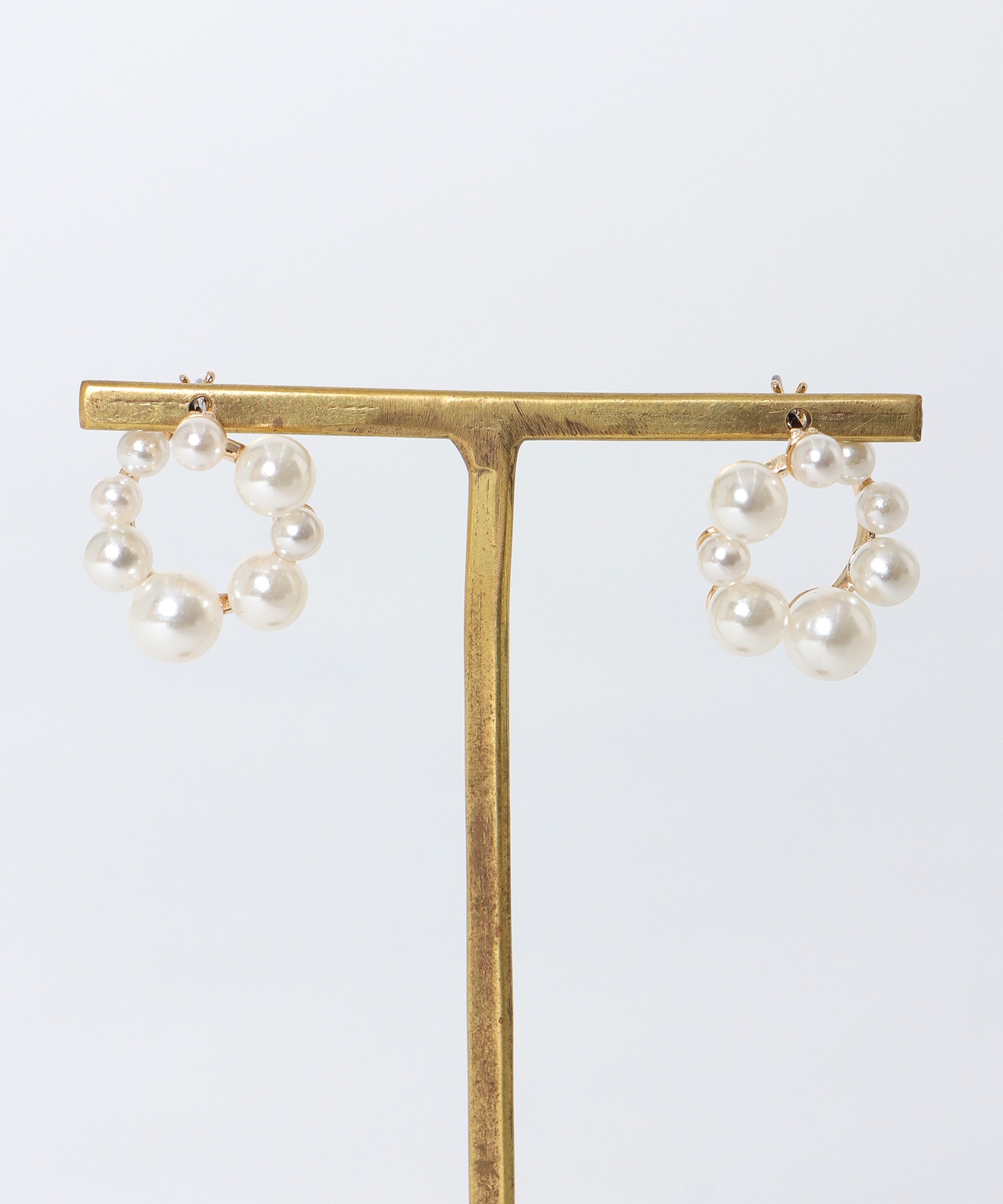 パールラウンドワンタッチピアス