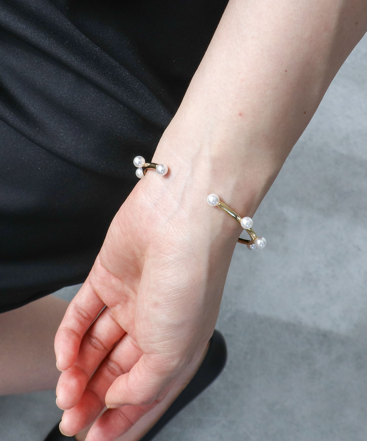 ドットパールバングル