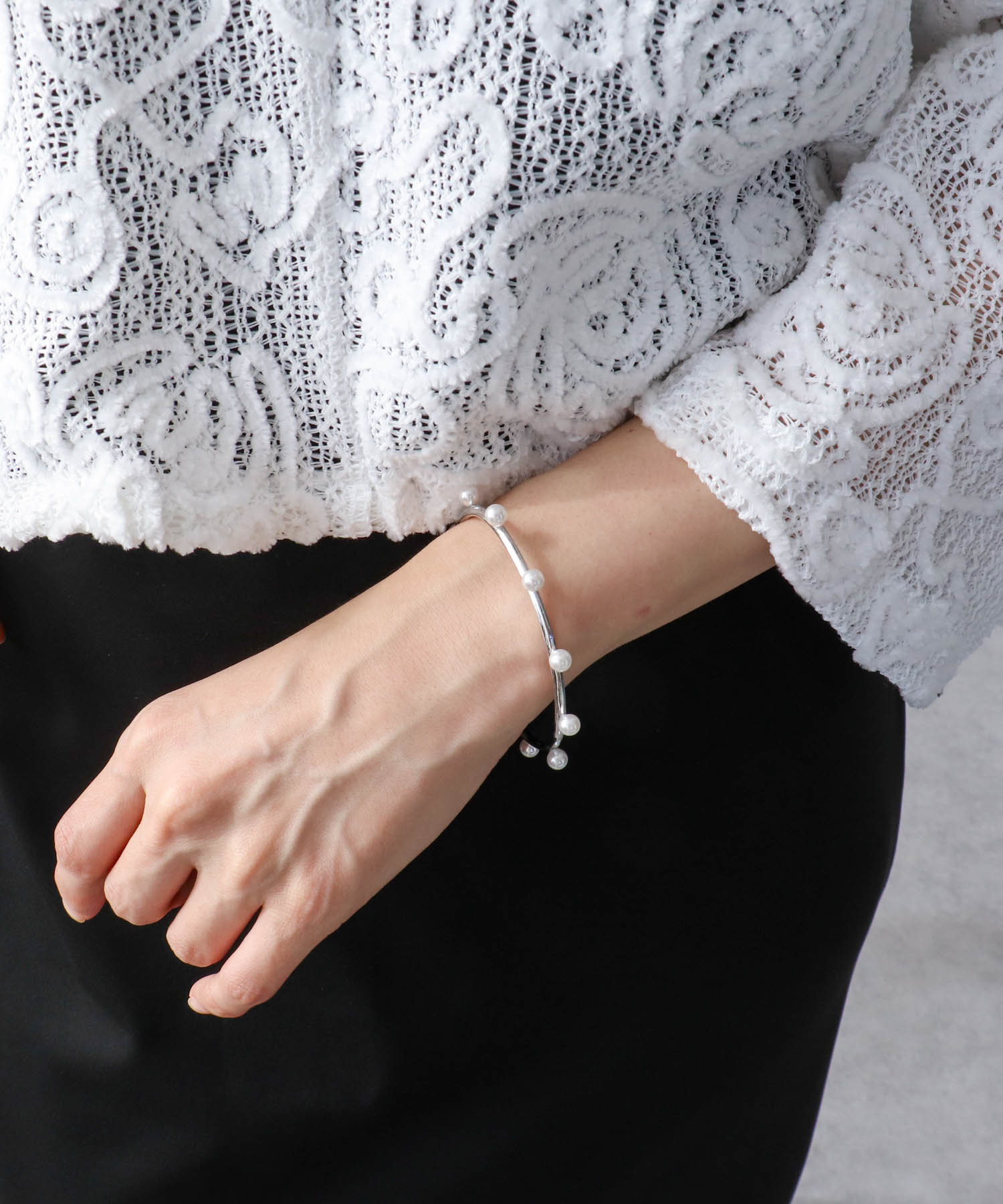 ドットパールバングル