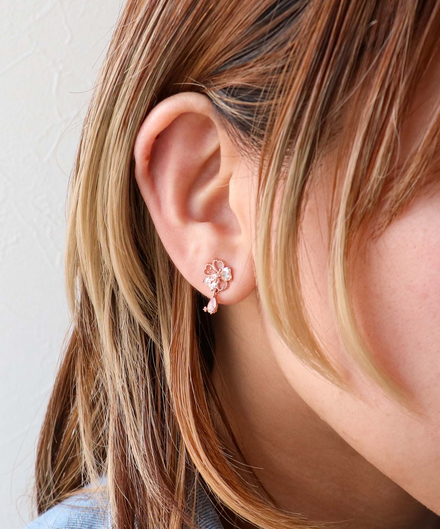 桜ドロップピアス