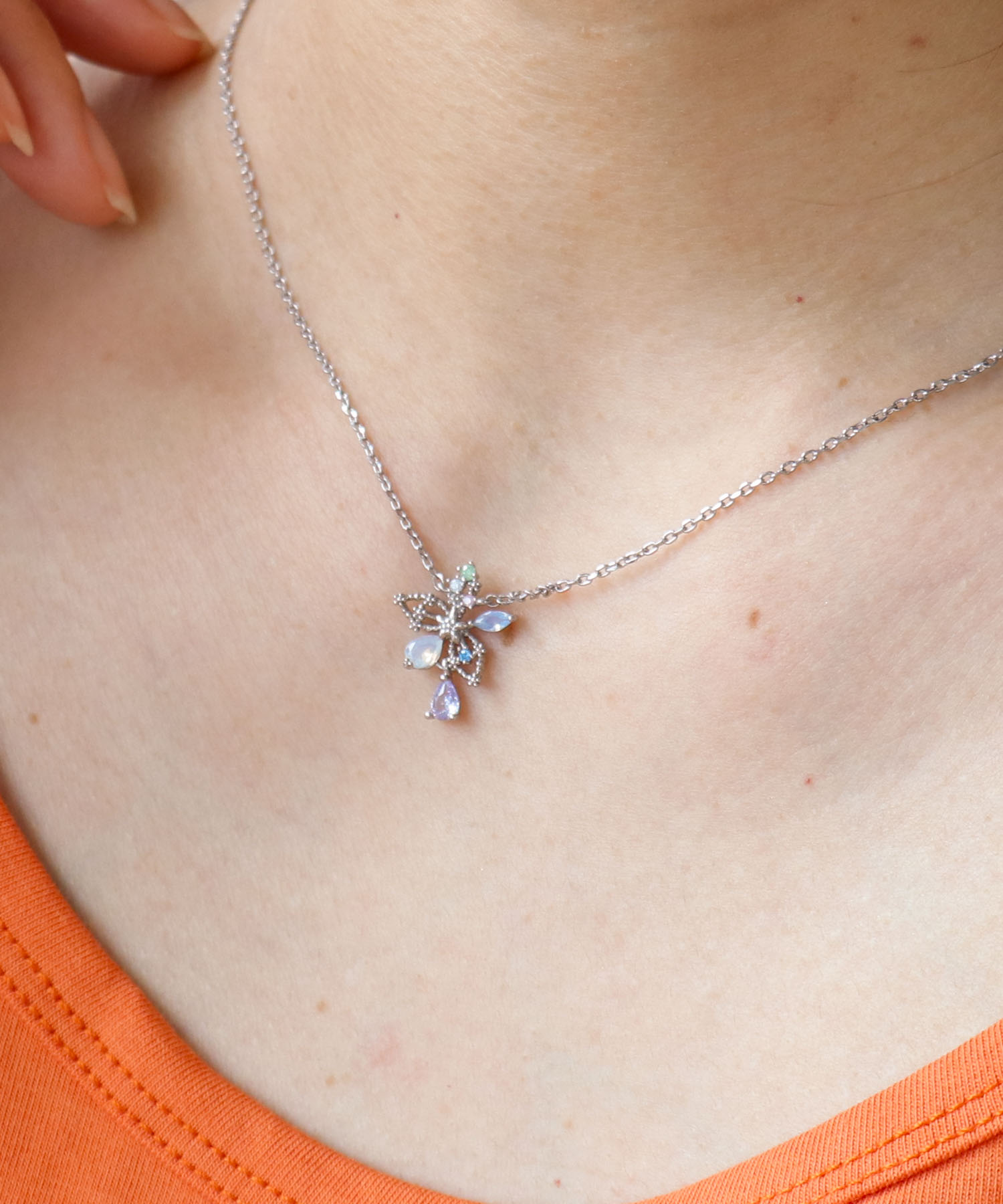 ビジュSAKURAネックレス