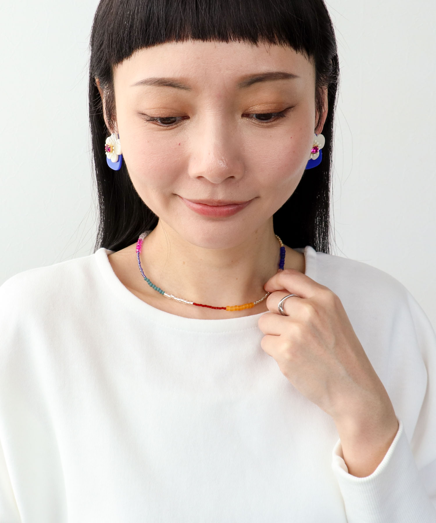 マルチビーズネックレス