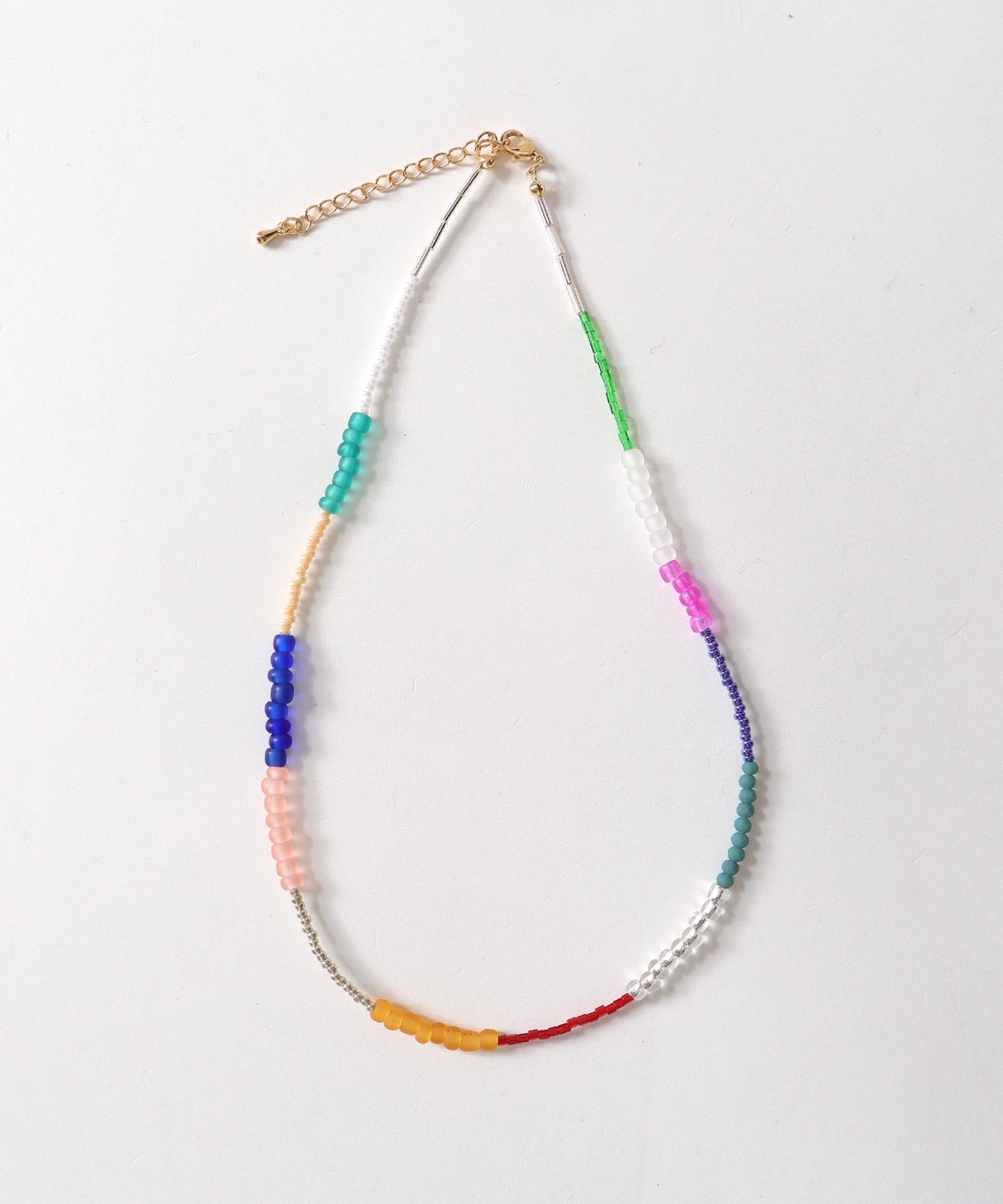 マルチビーズネックレス