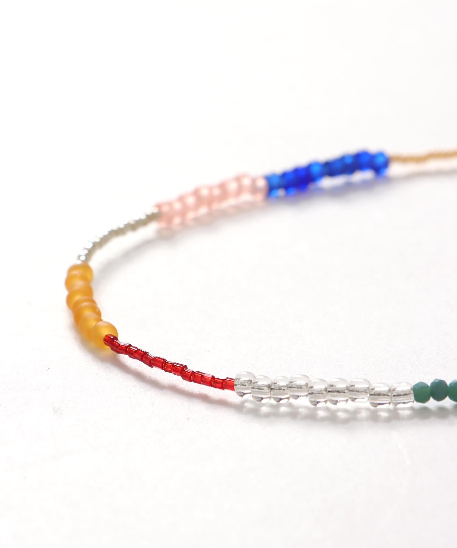 マルチビーズネックレス