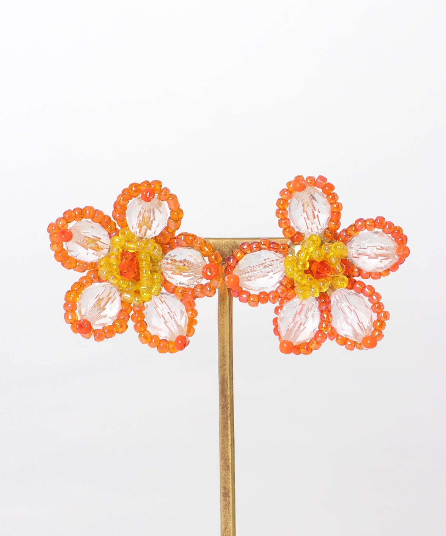 BIGビーズフラワーイヤリング