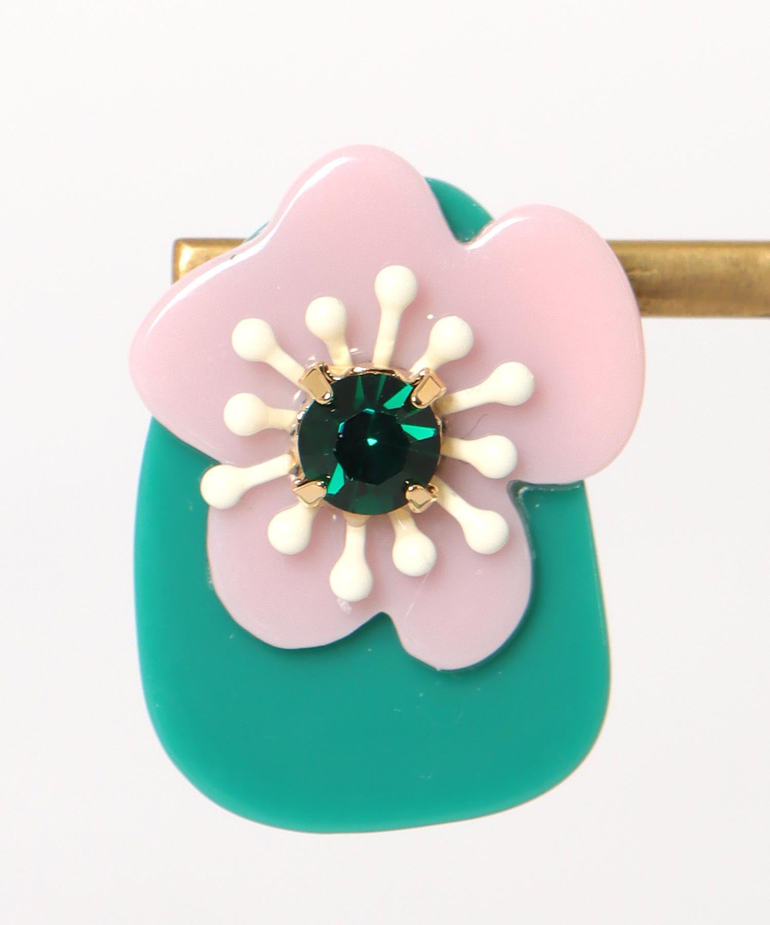 バイカラーアクリルフラワ－イヤリング
