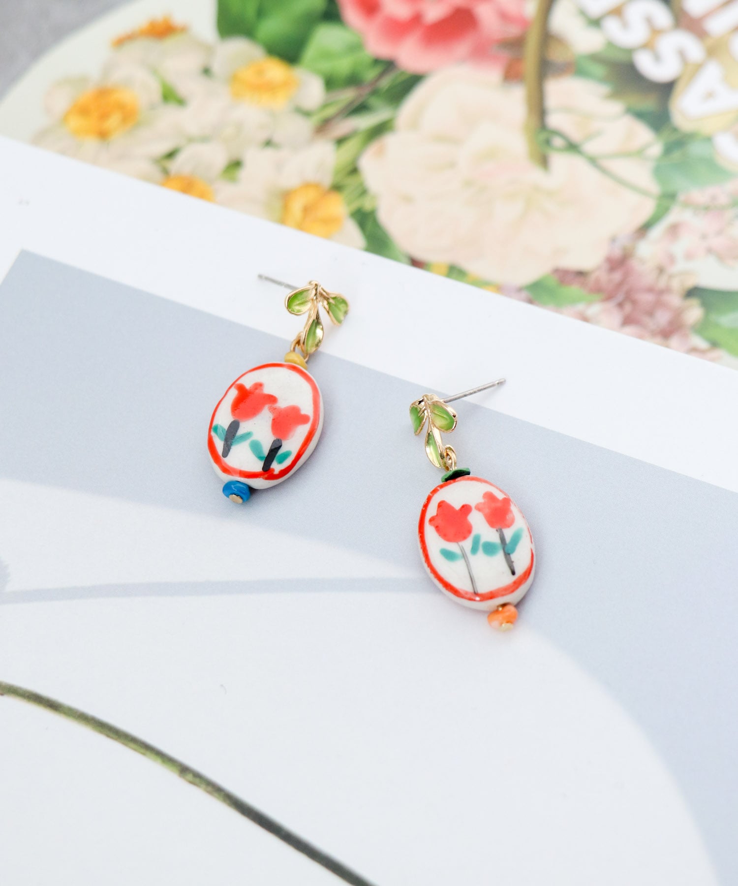 ペイントチューリップダエンピアス