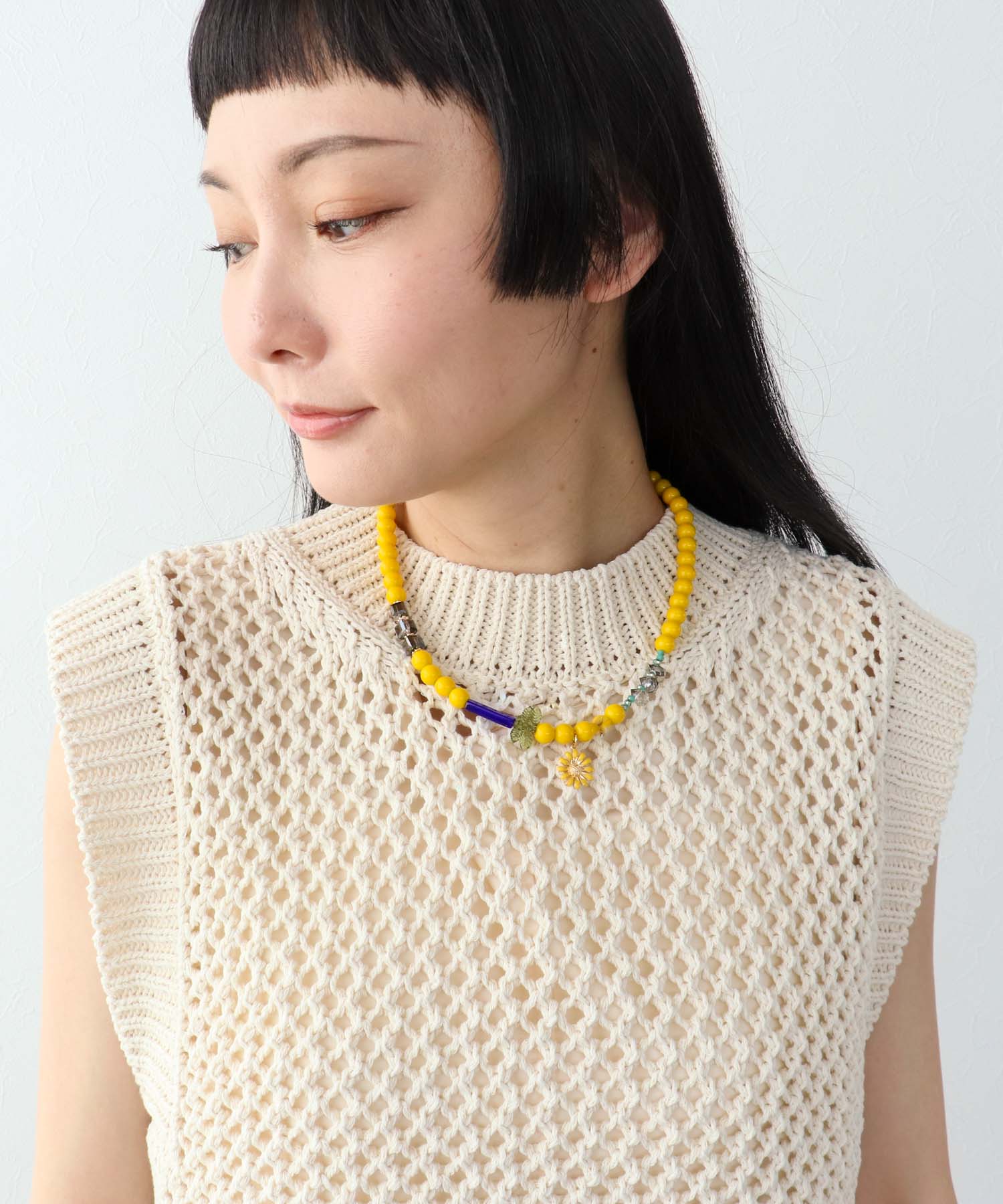 フラワーチャームカラーネックレス