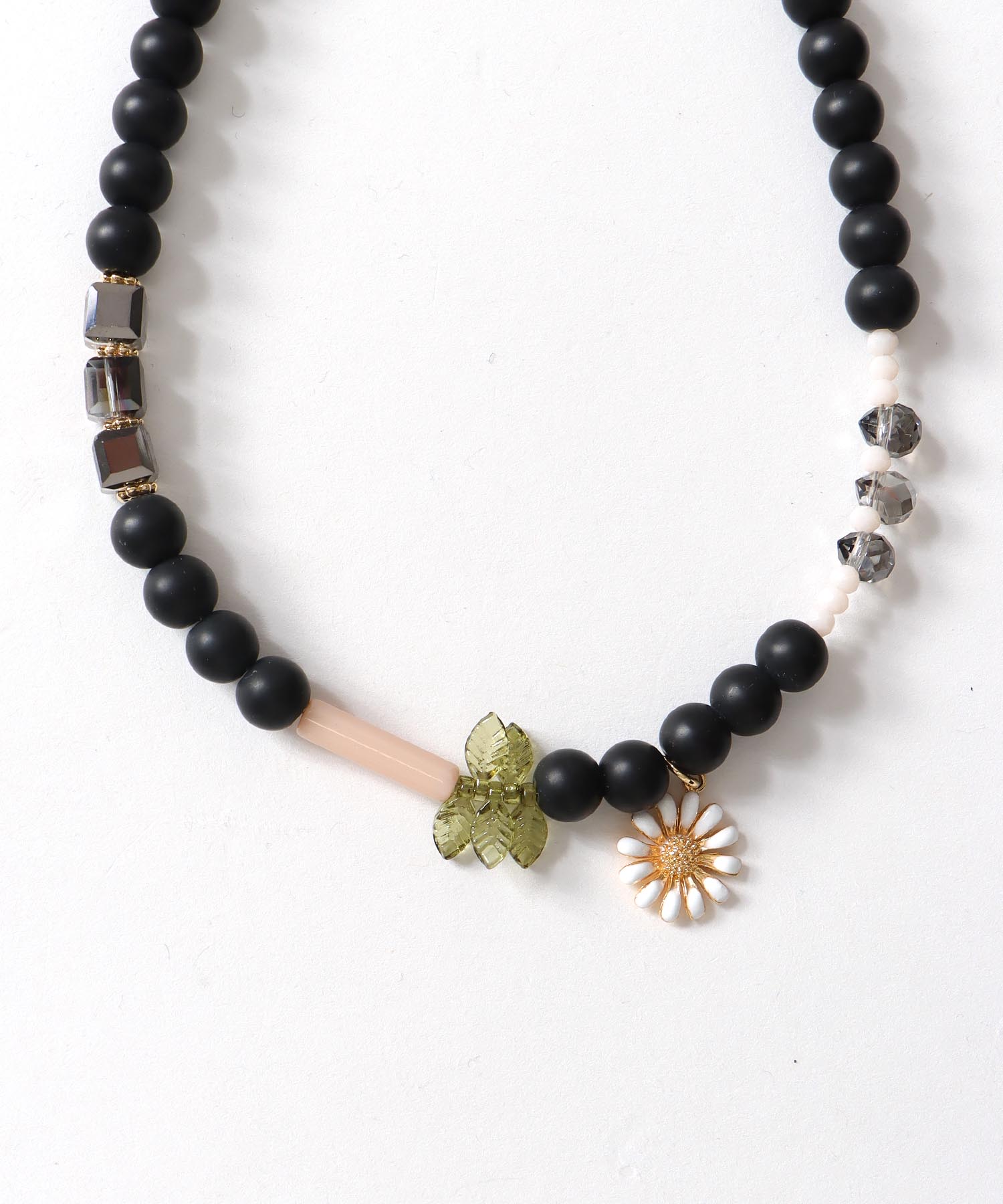 フラワーチャームカラーネックレス