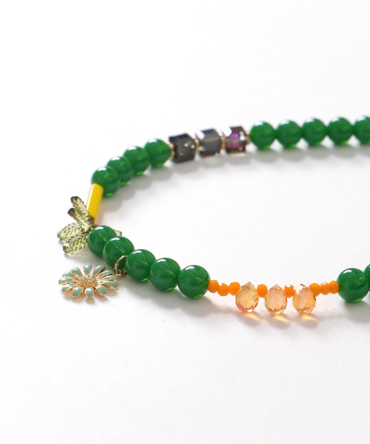 フラワーチャームカラーネックレス