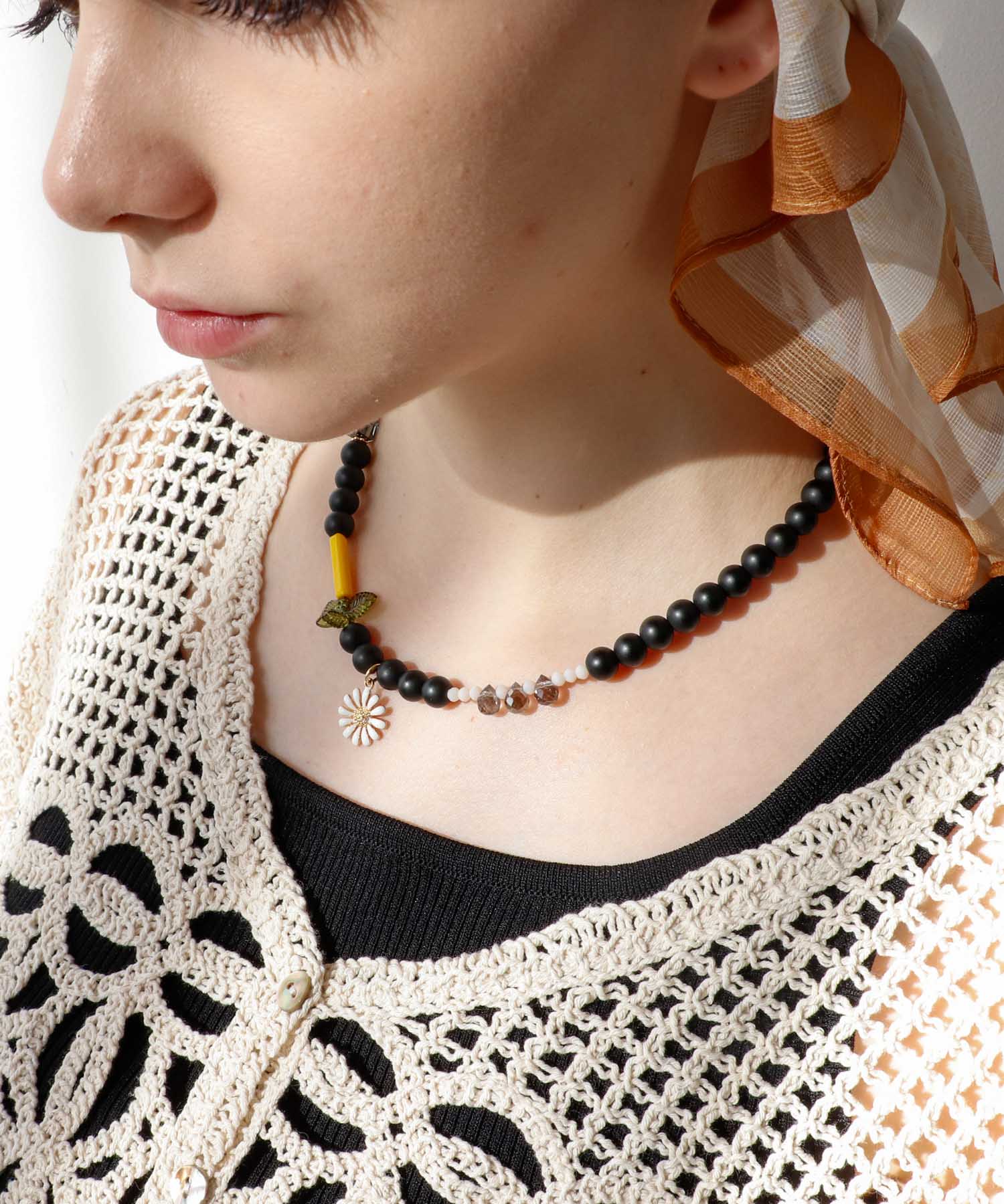 フラワーチャームカラーネックレス