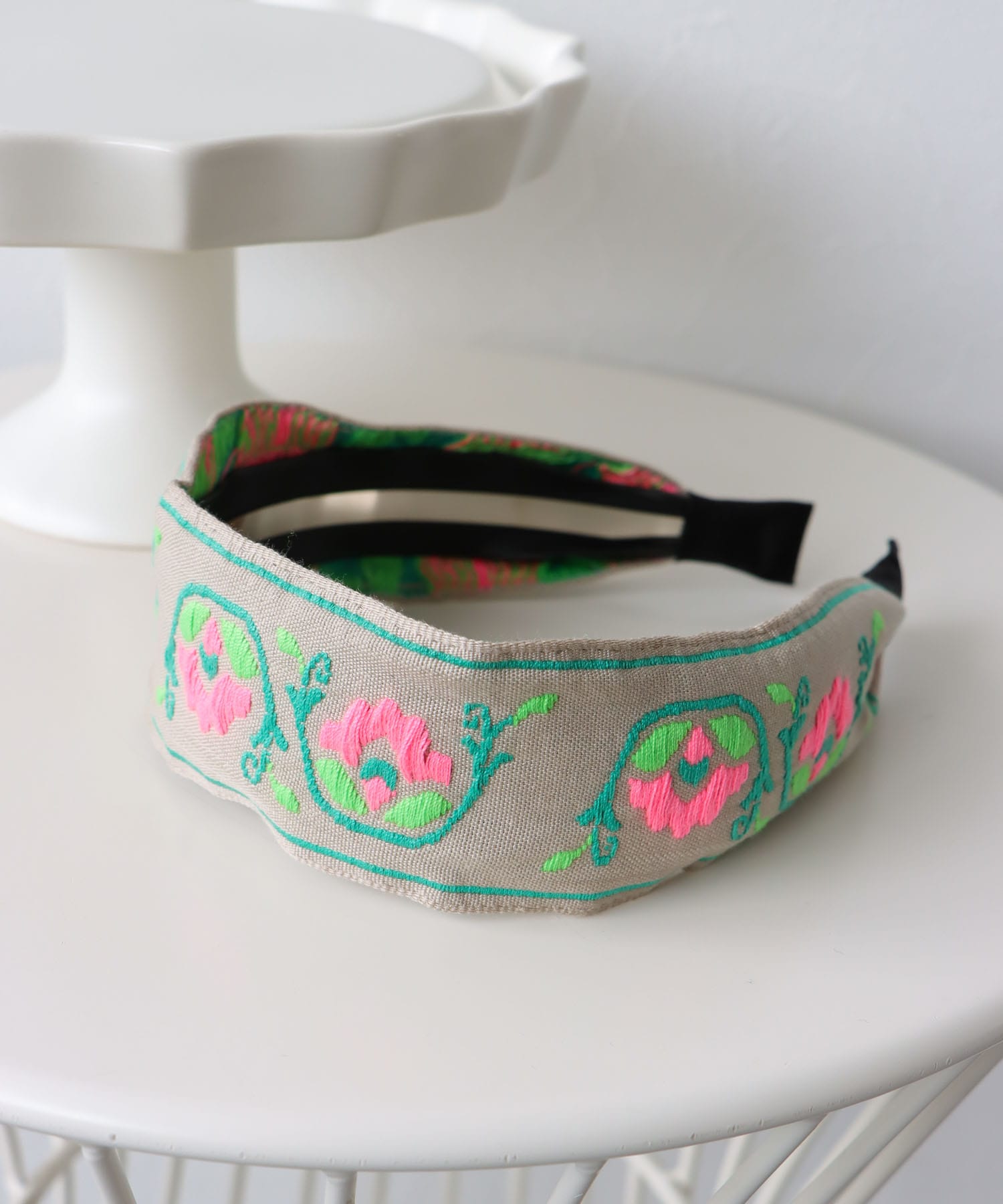 刺繍テープカチューシャ