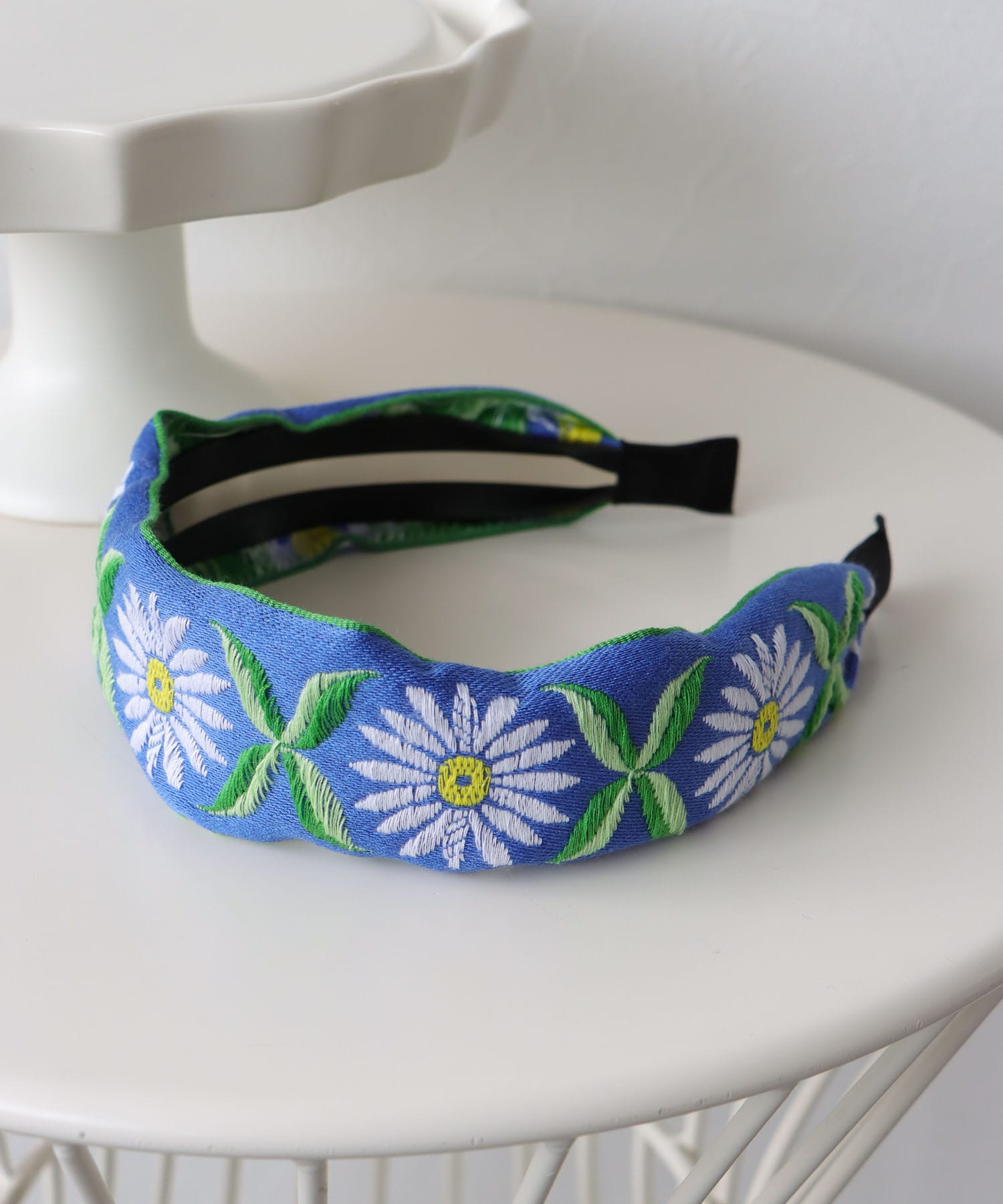 刺繍テープカチューシャ