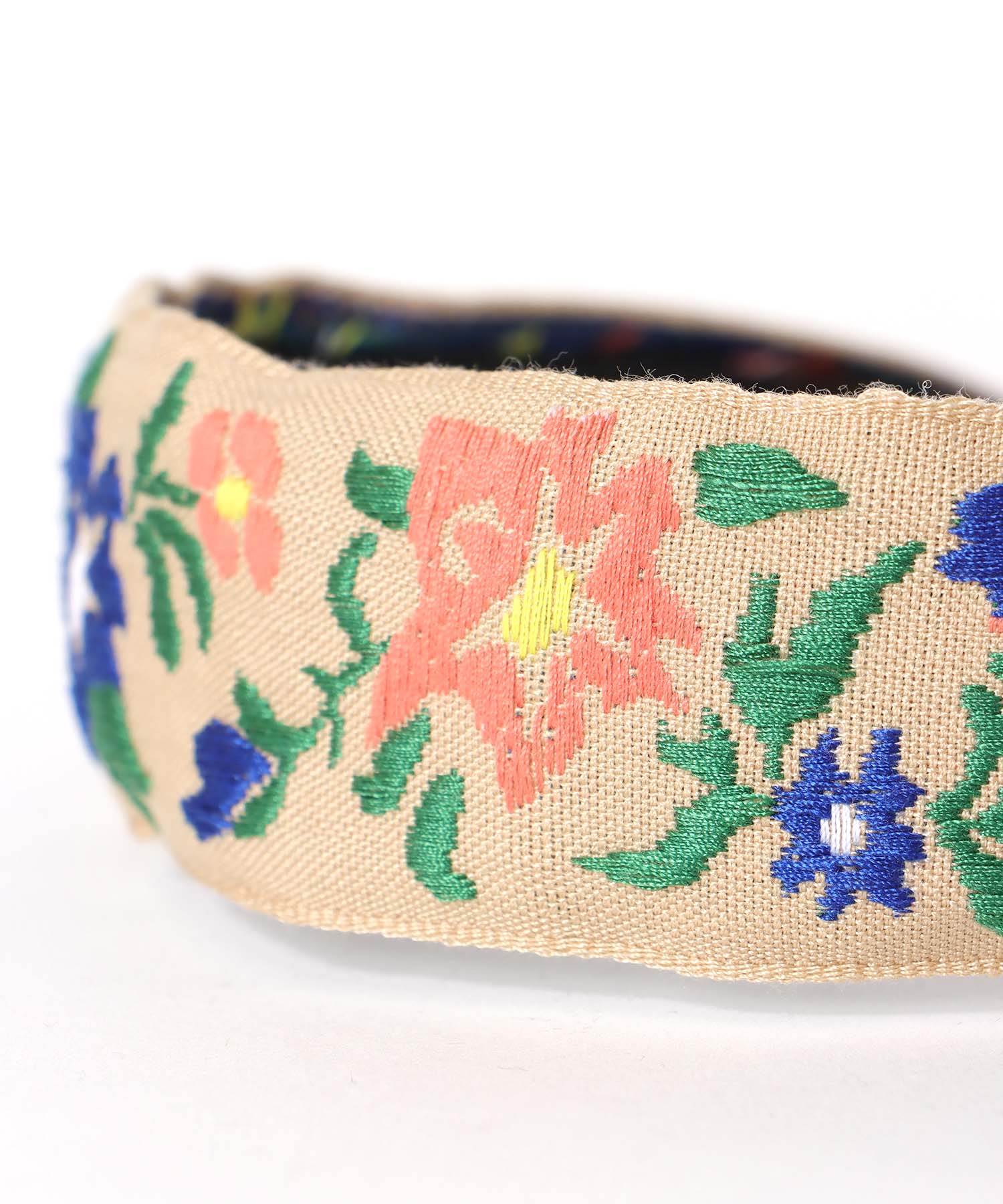 刺繍テープカチューシャ