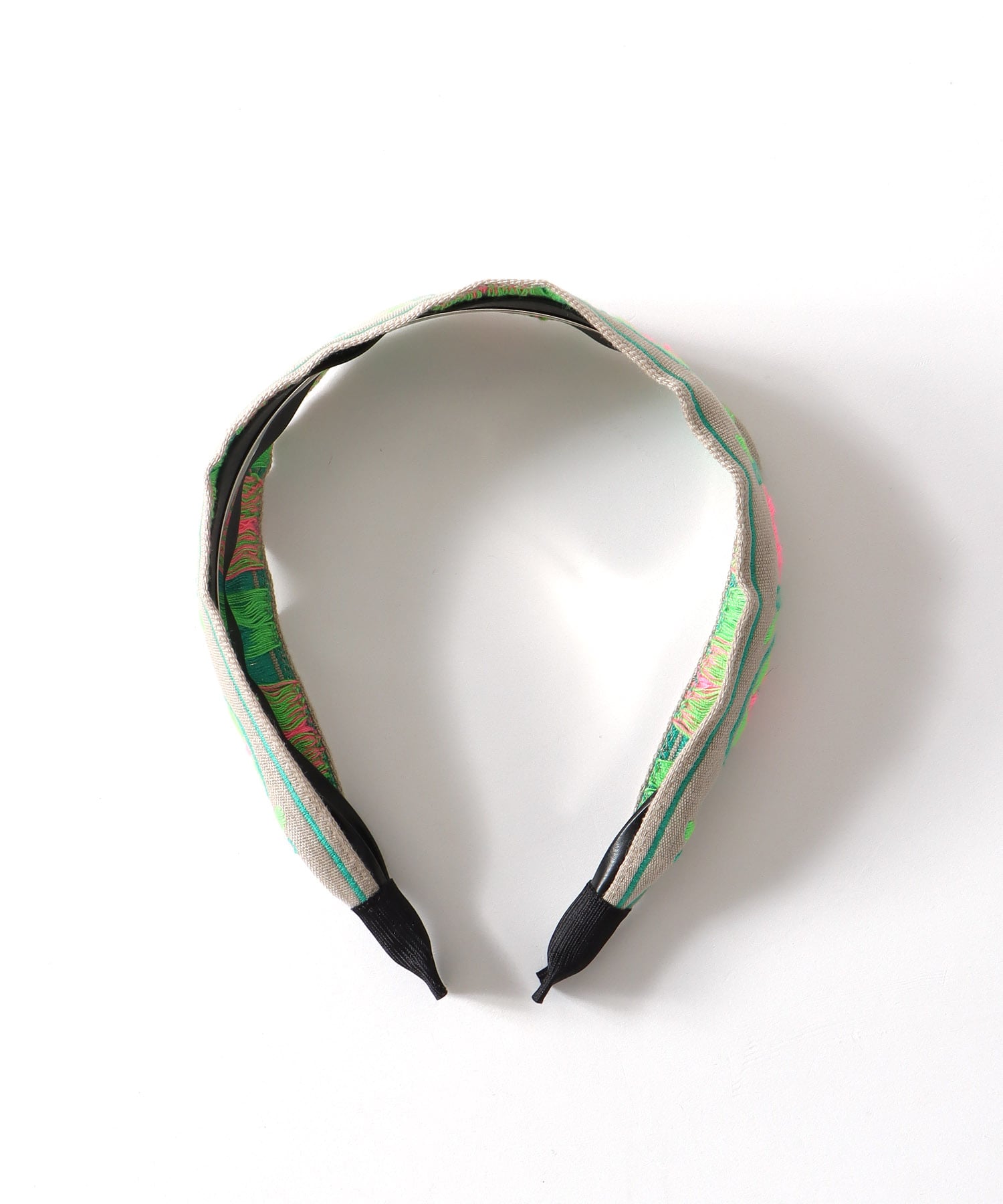 刺繍テープカチューシャ