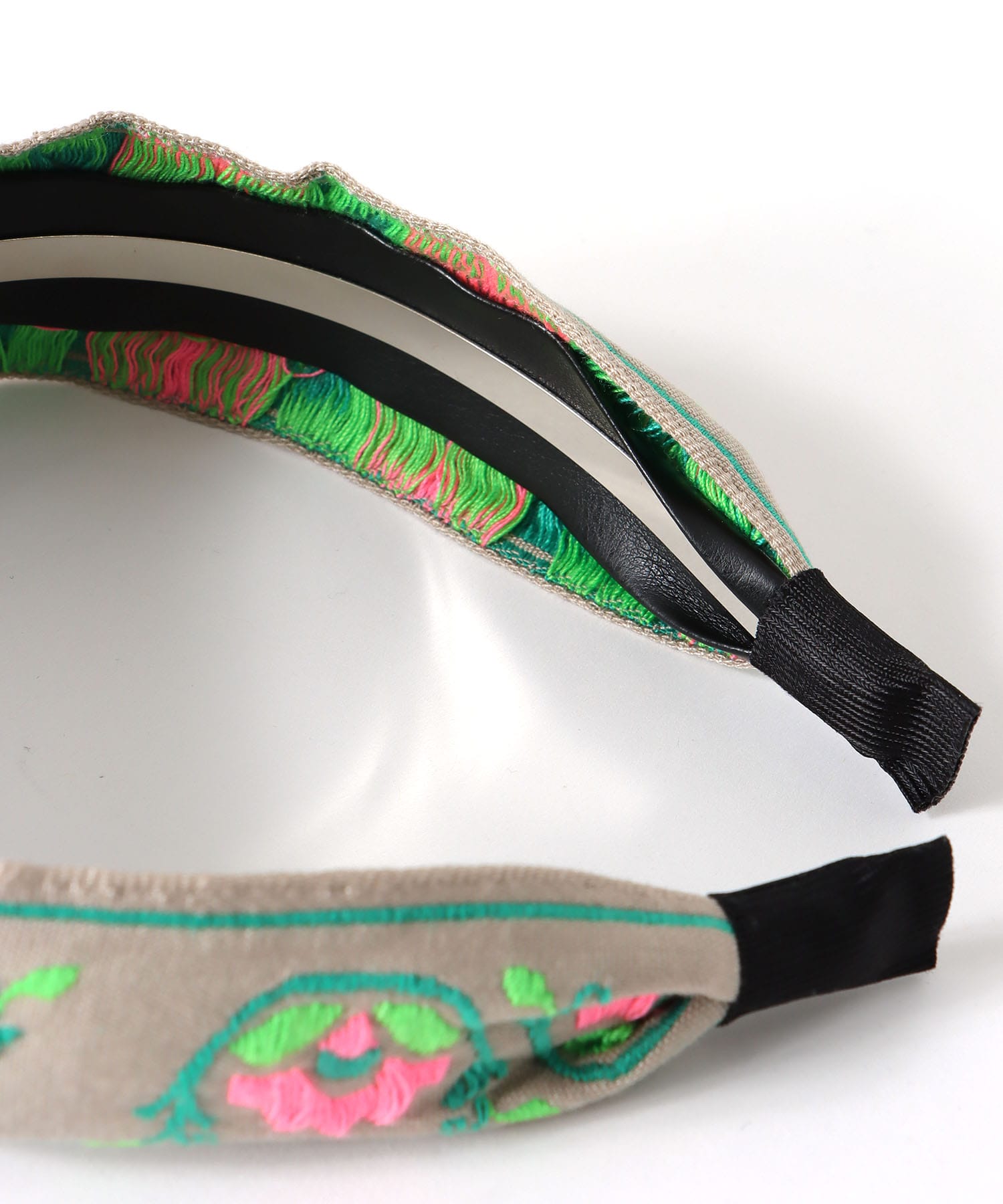 刺繍テープカチューシャ