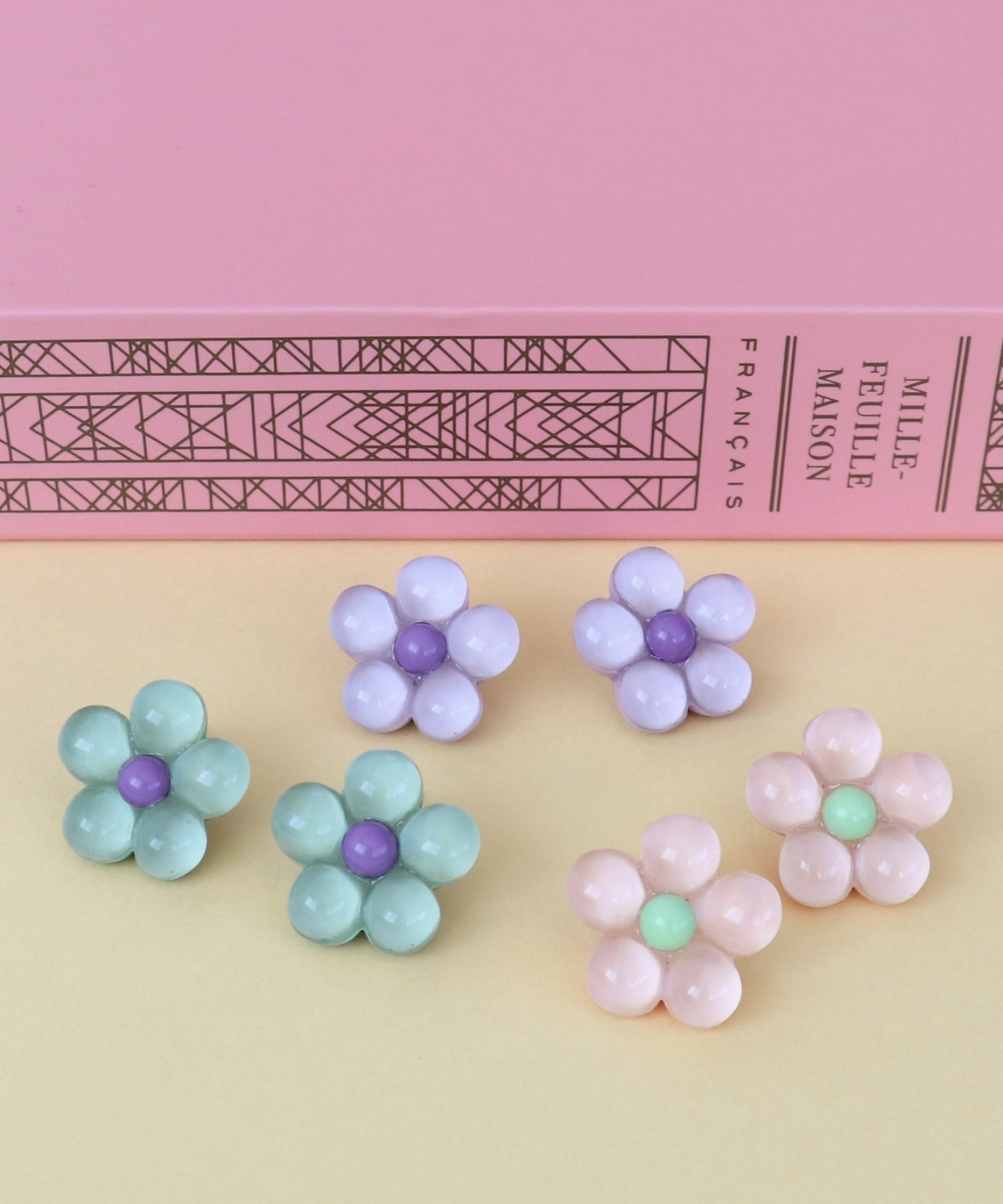 パステルクリアフラワーピアス