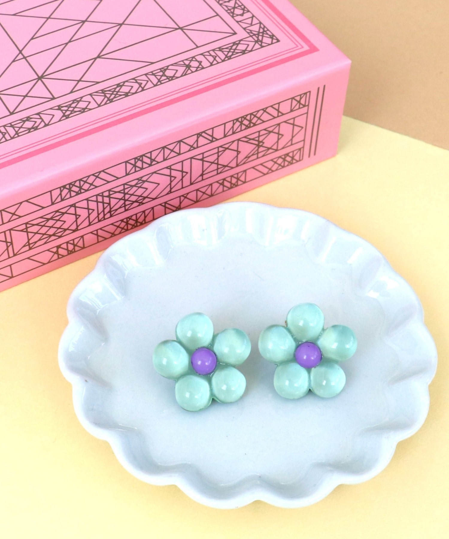 パステルクリアフラワーピアス