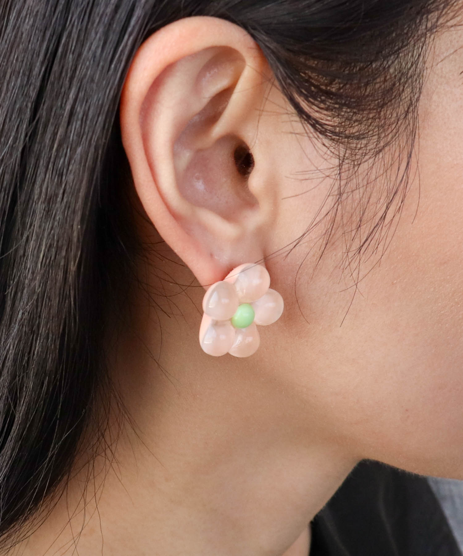 パステルクリアフラワーピアス