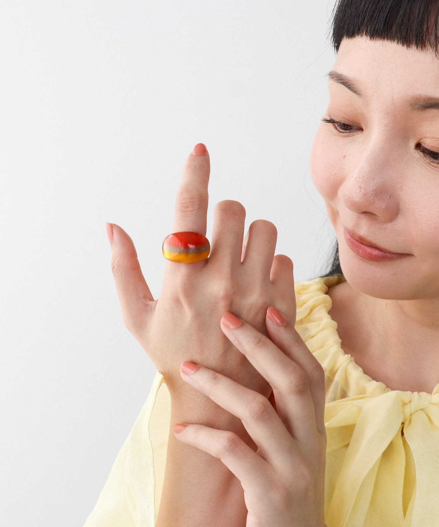 グラデーションアクリルリング #15