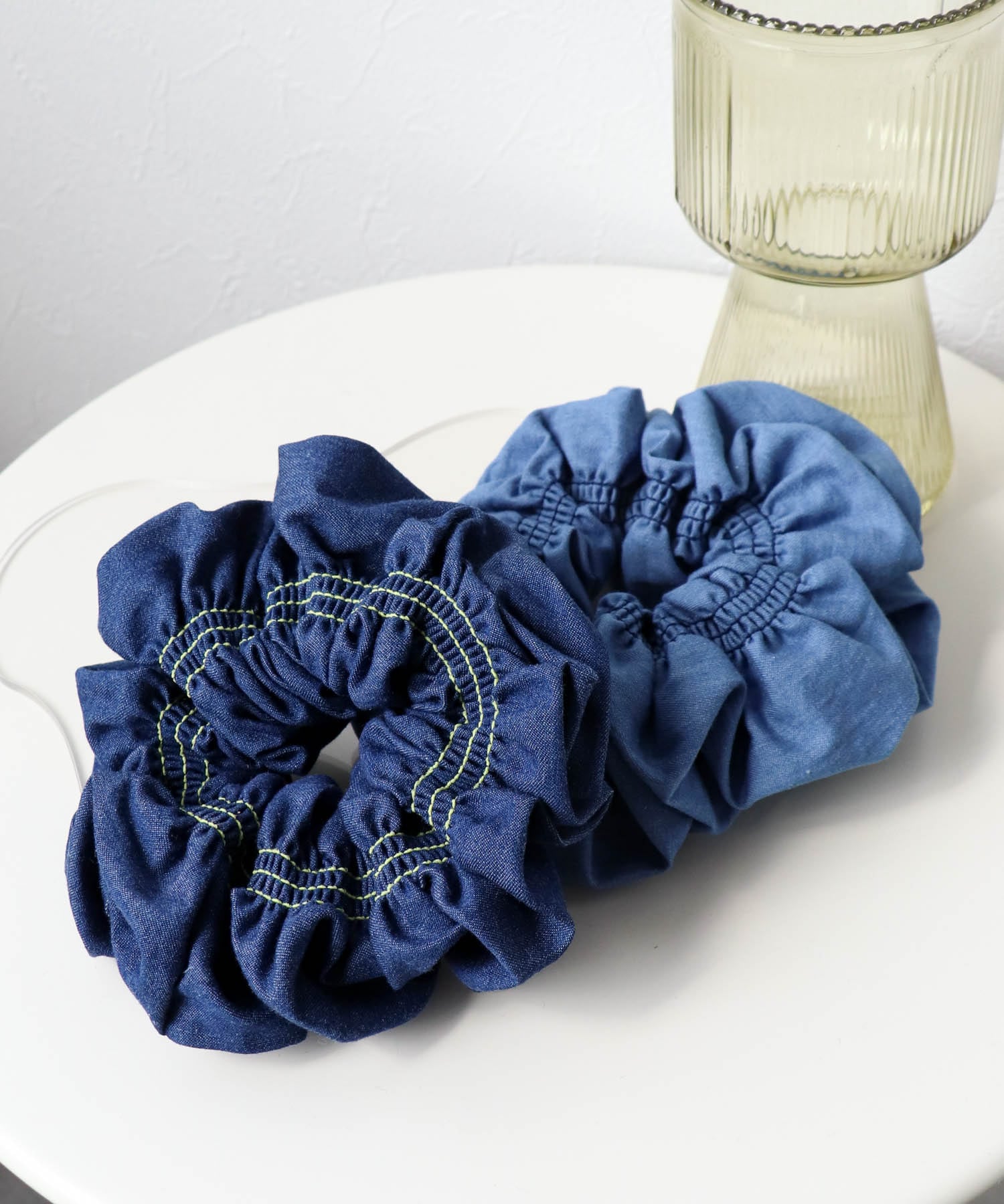 デニムステッチシュシュ