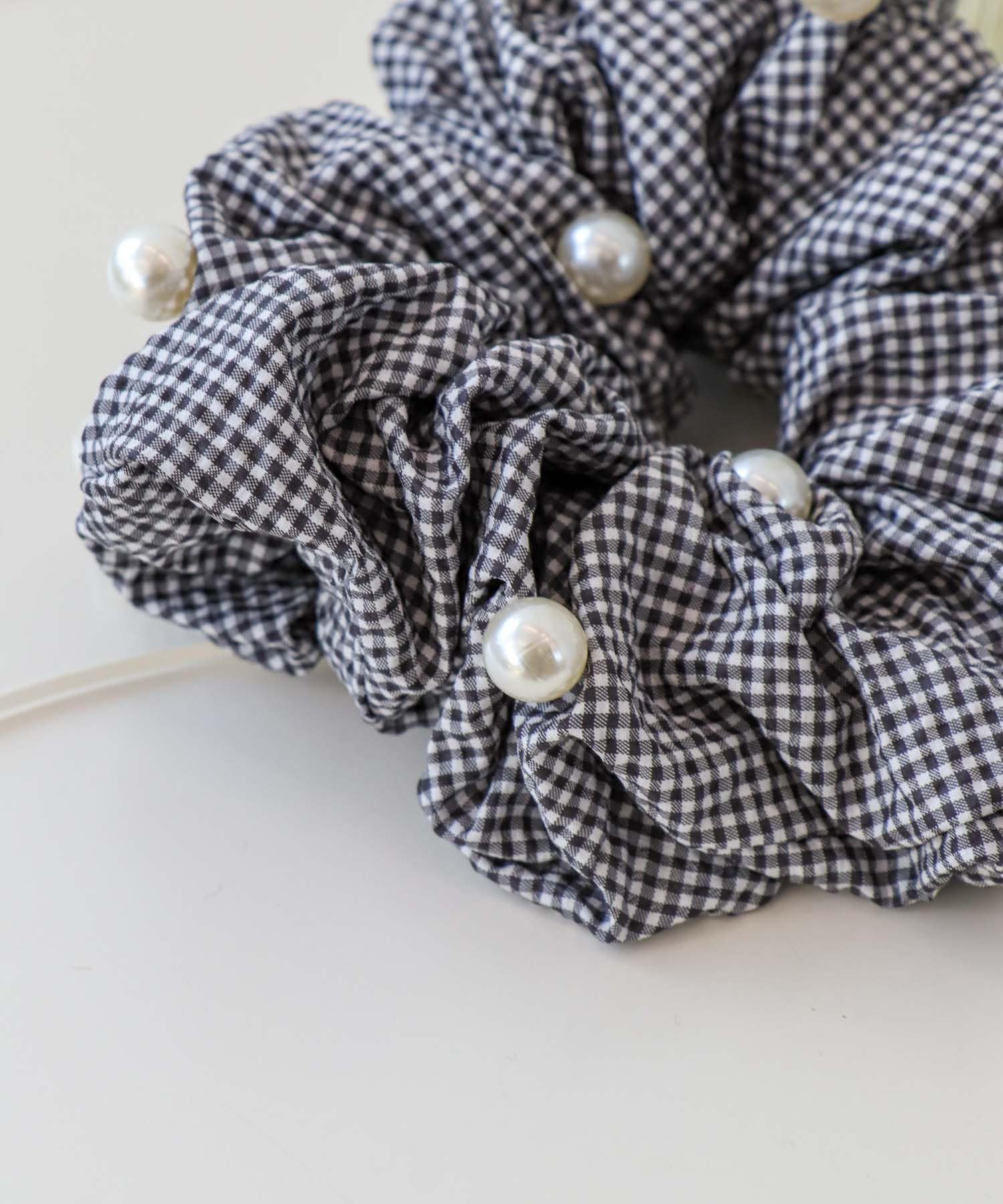 エンボスギンガムパールシュシュ