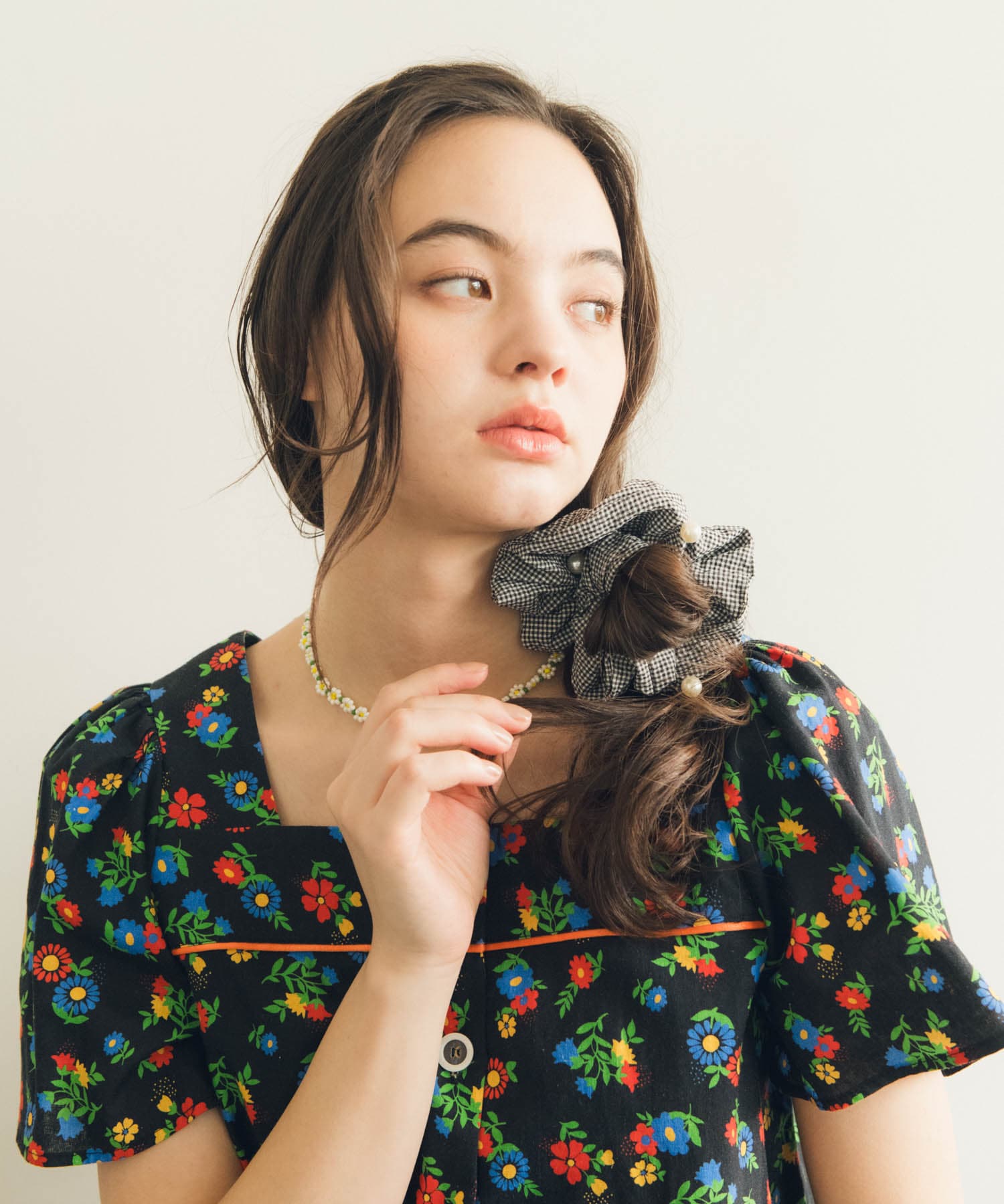 エンボスギンガムパールシュシュ