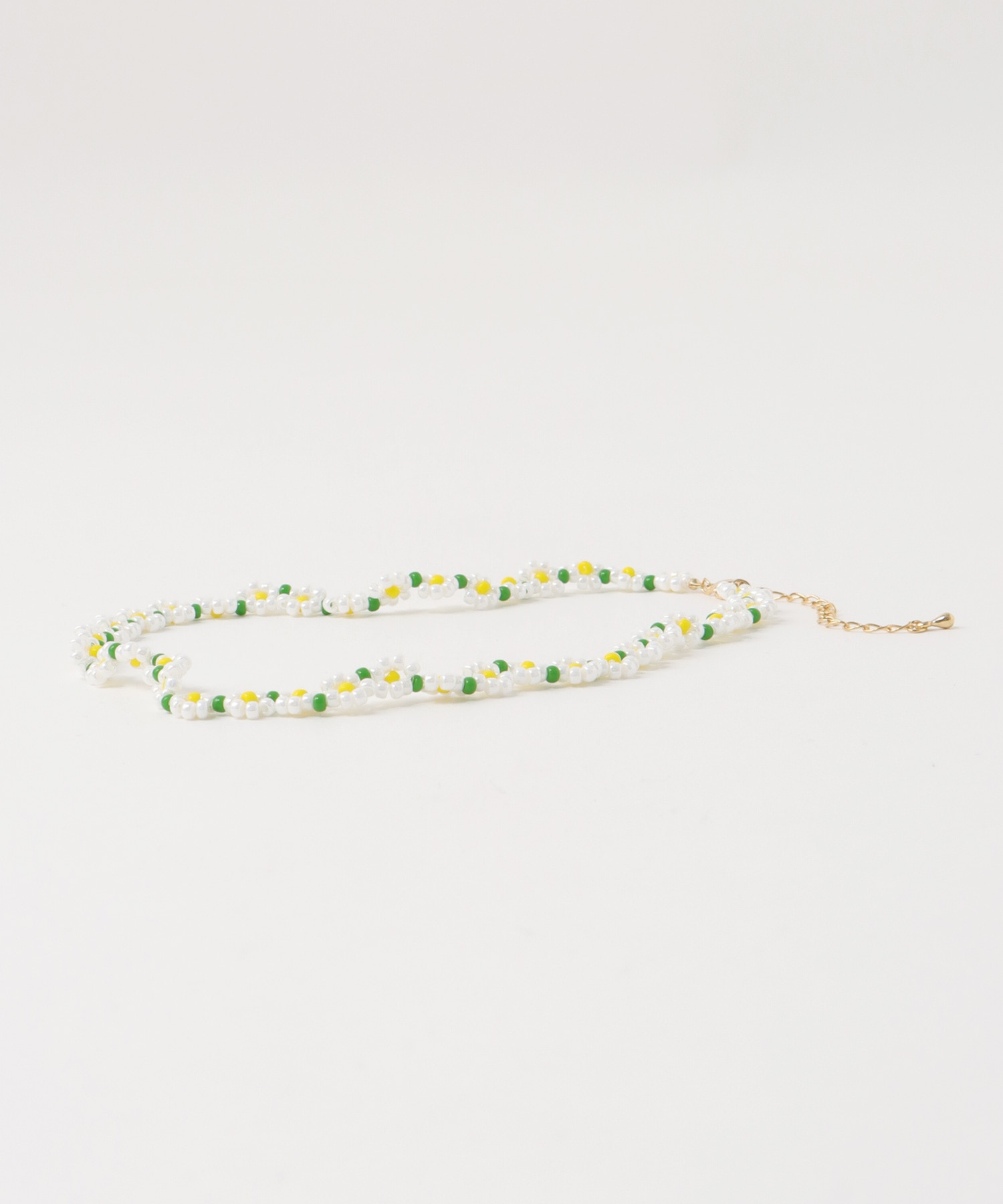 フラワービーズネックレス