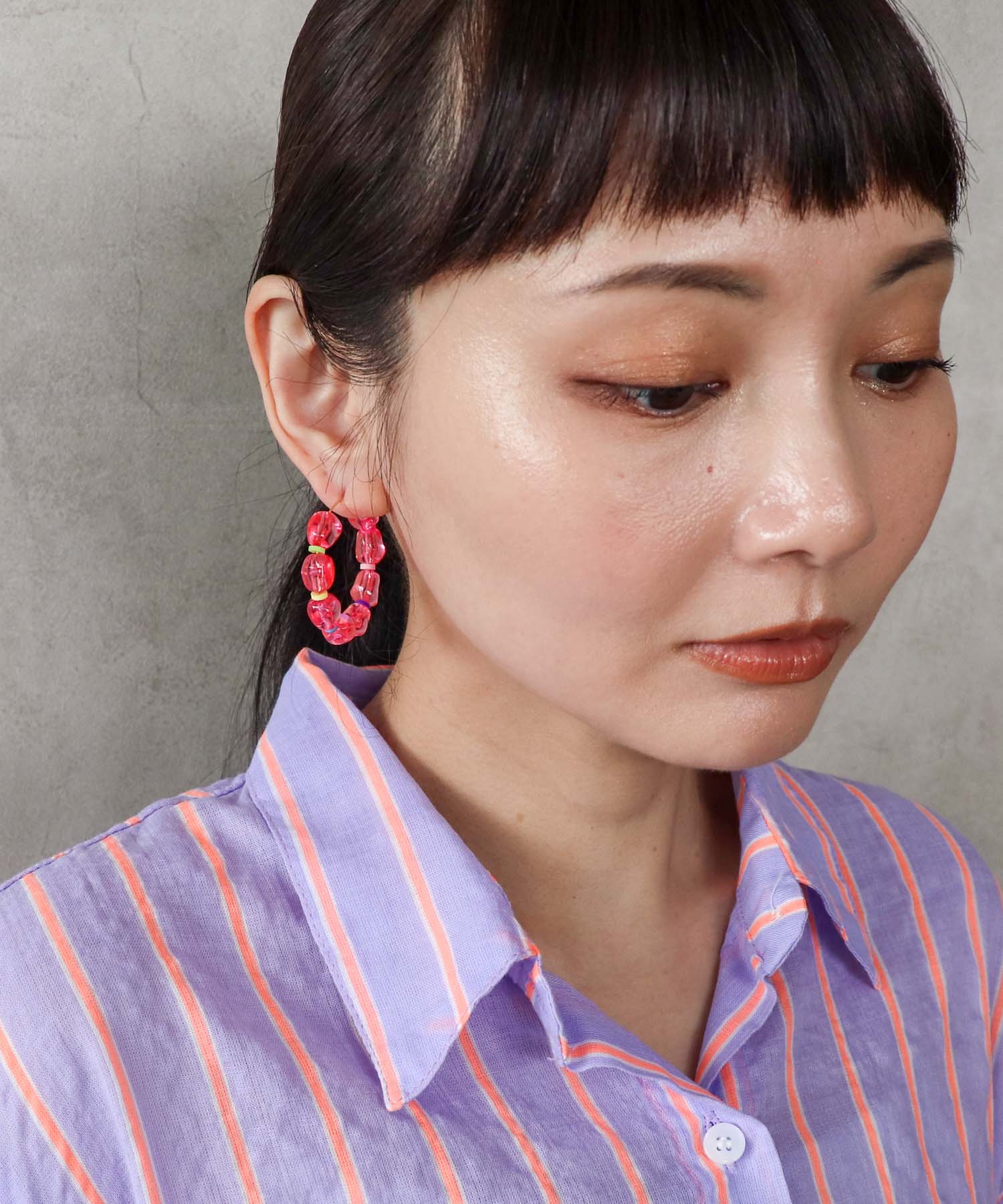 ネオンビーズフープピアス