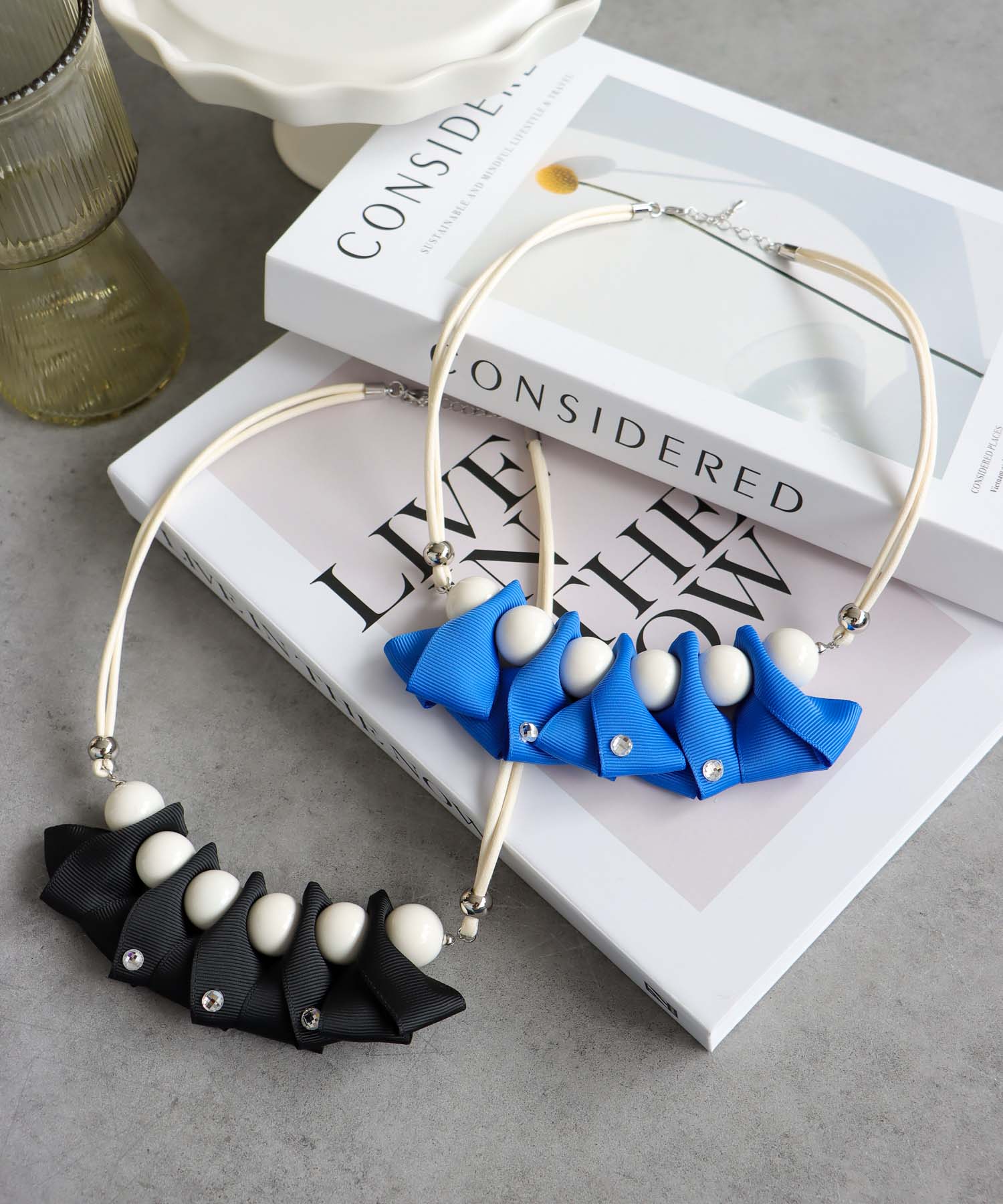 グログランリボンフリルネックレス