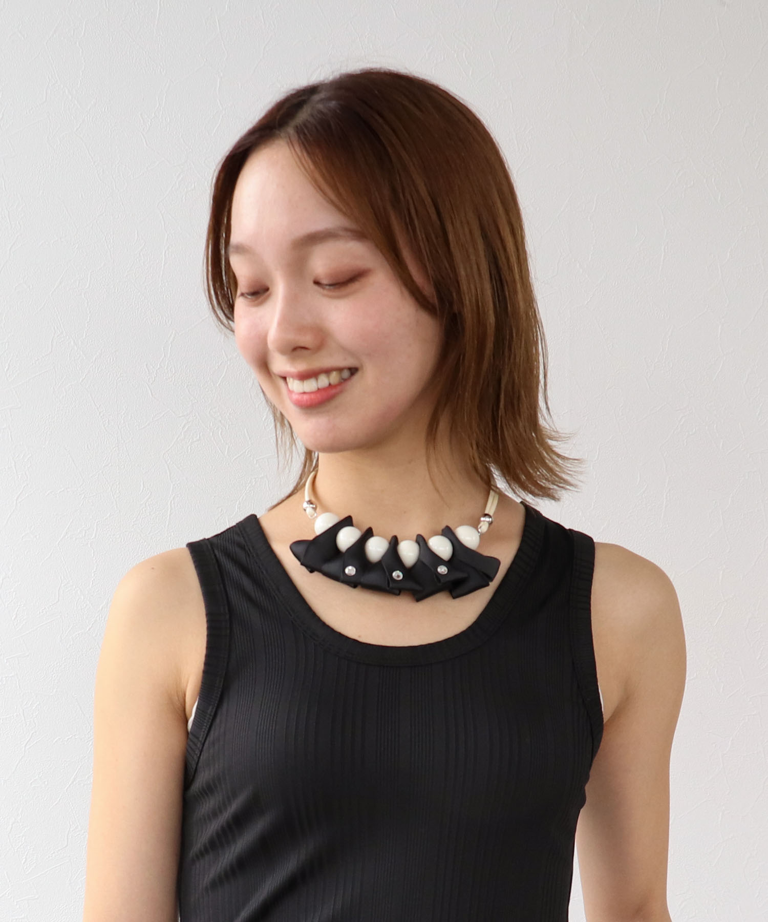 グログランリボンフリルネックレス