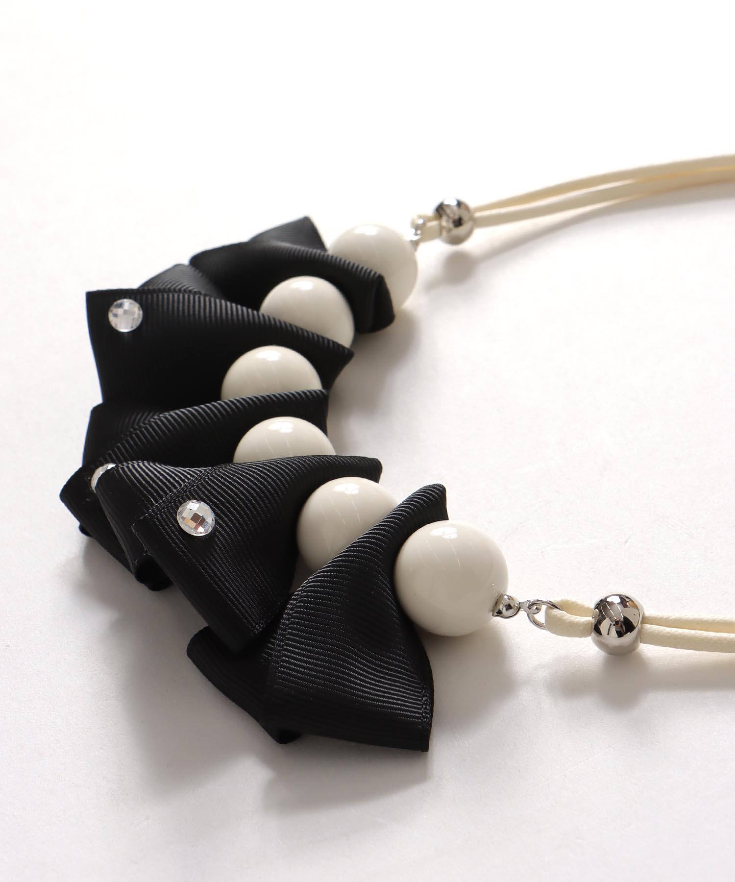 グログランリボンフリルネックレス