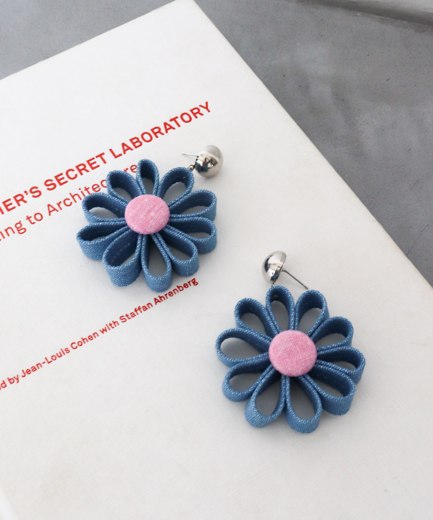 デニムフラワーピアス