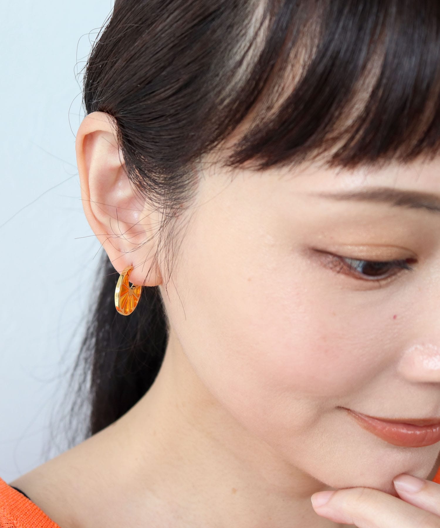 オレンジピアス